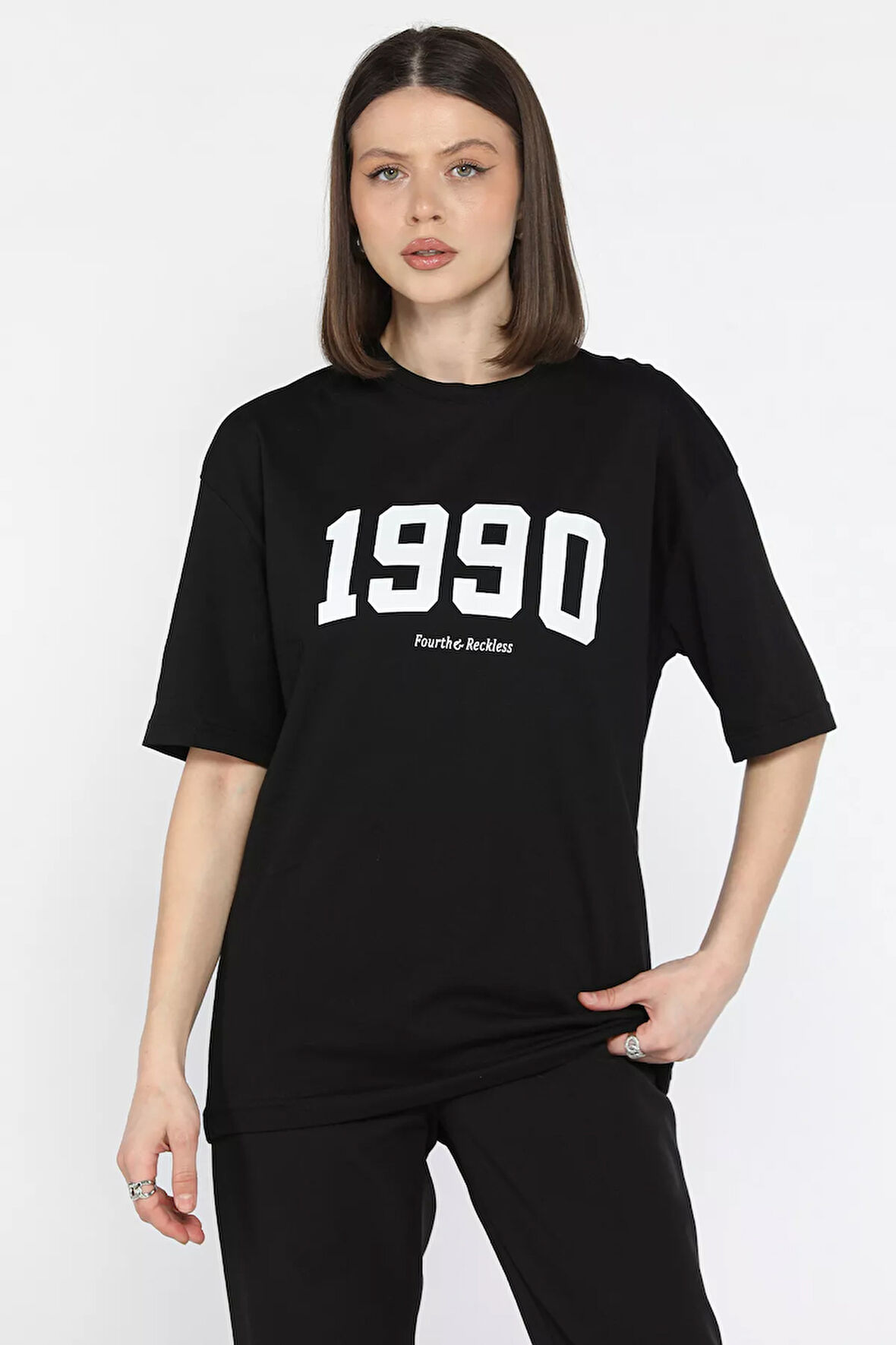 Kadın Ön Baskılı Oversize Bisiklet Yaka Tişört