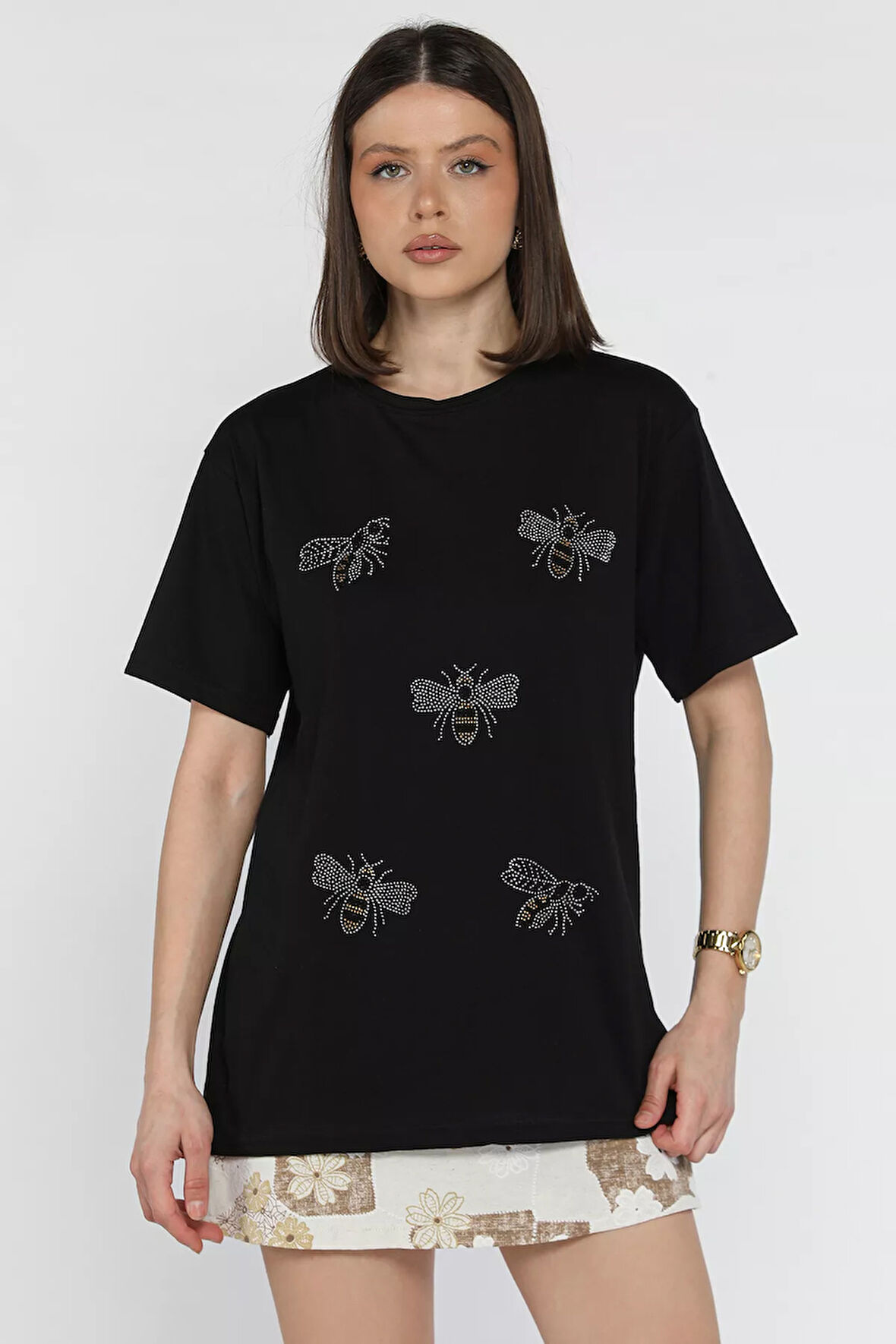 Taş İşlemeli Bisiklet Yaka Tişört