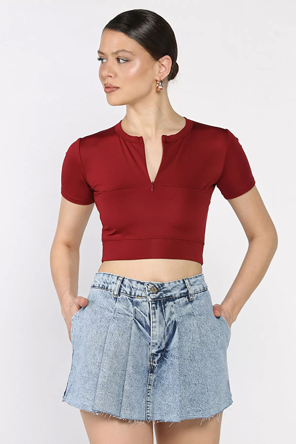 Kadın Ön Fermuarlı Modal Kumaş Crop Top Bluz