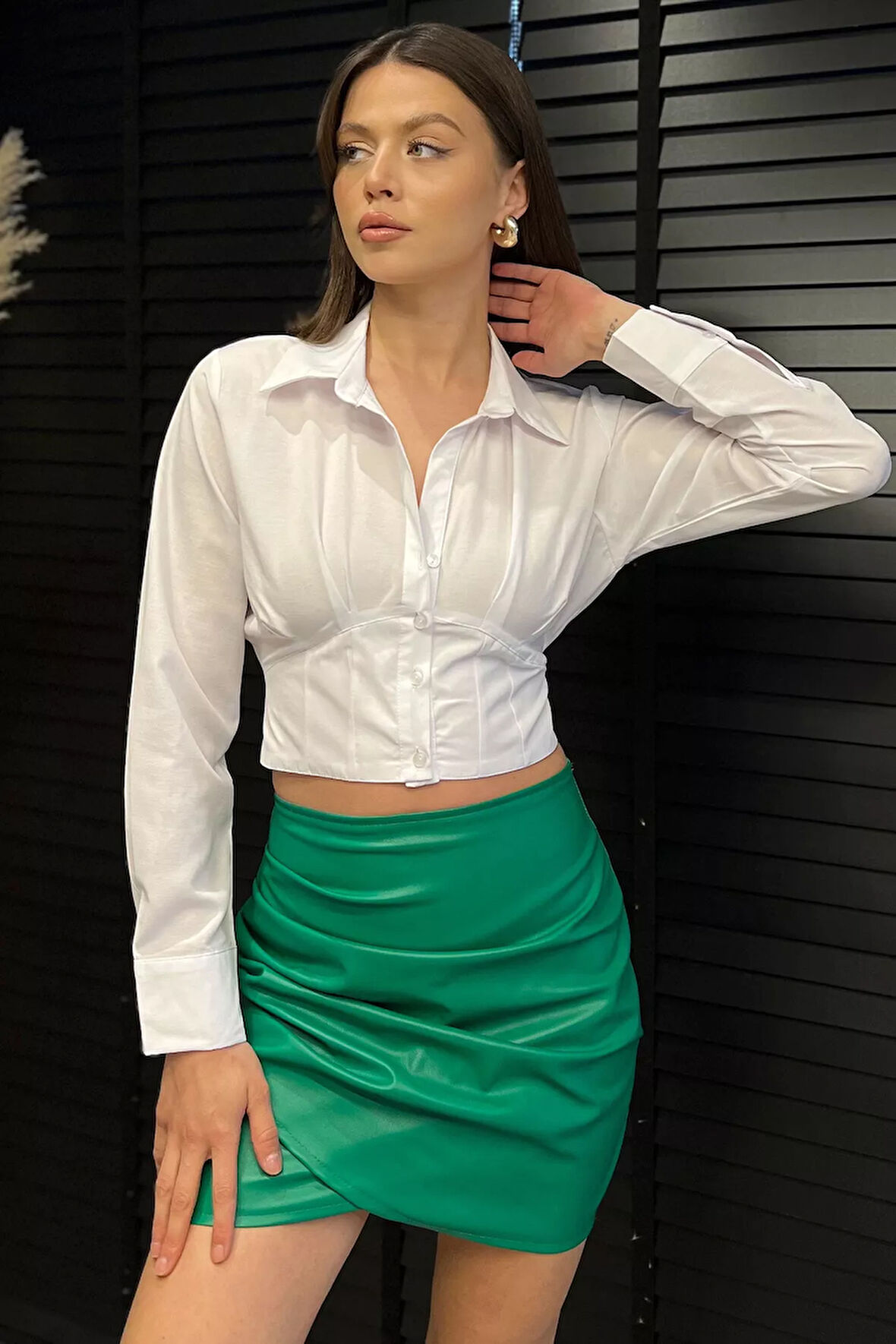 Kadın Pile Detaylı Arka Bağlamalı Crop Top Gömlek