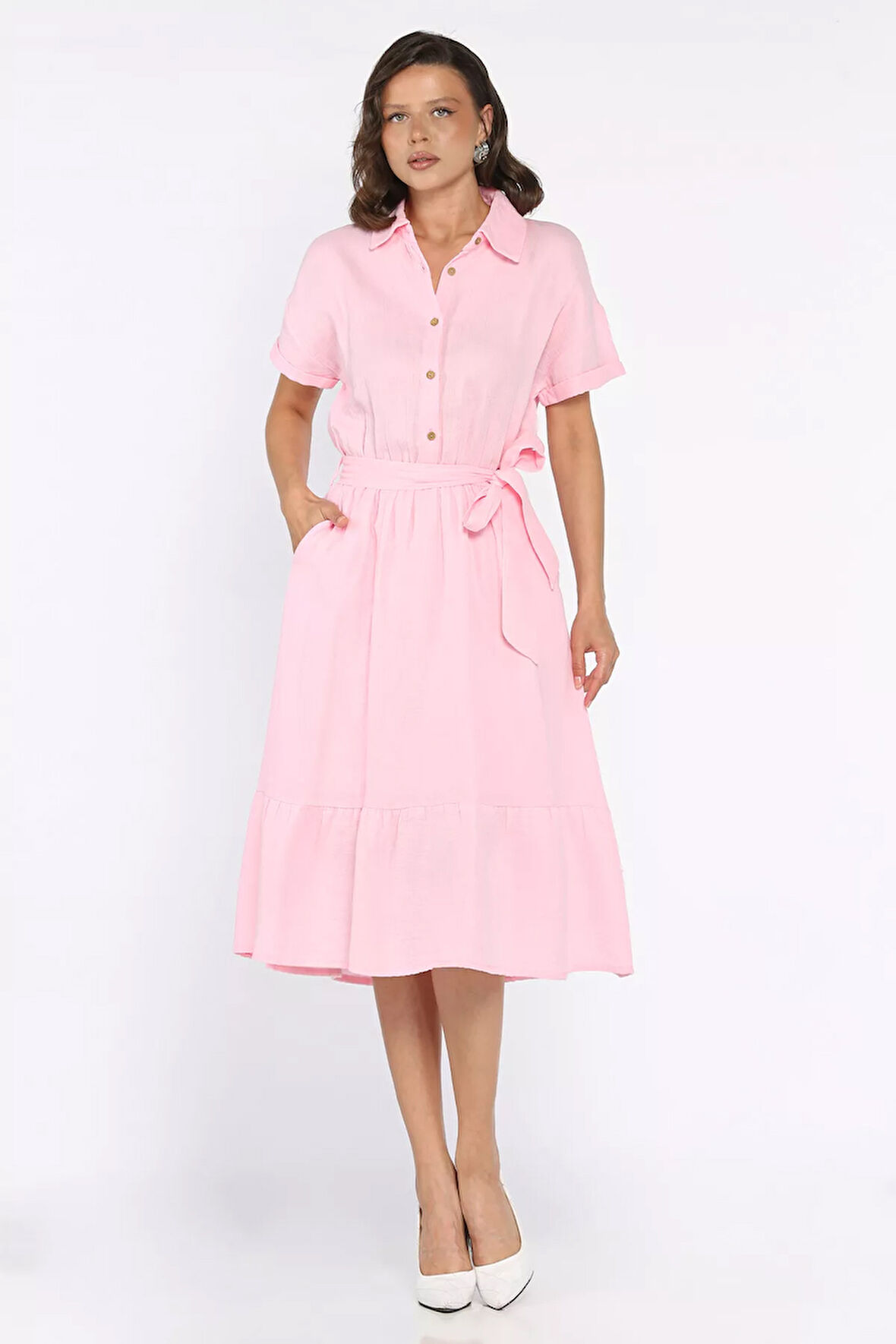 Yarım Düğmeli Kuşaklı Kısa Kol Elbise