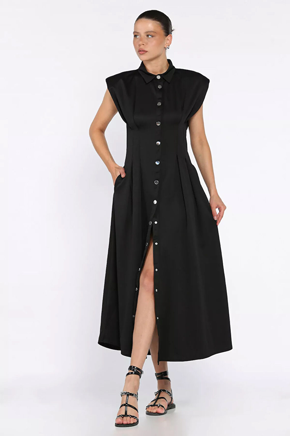 Pileli Ön Çıtçıtlı Sıfır Kol Kadın Elbise