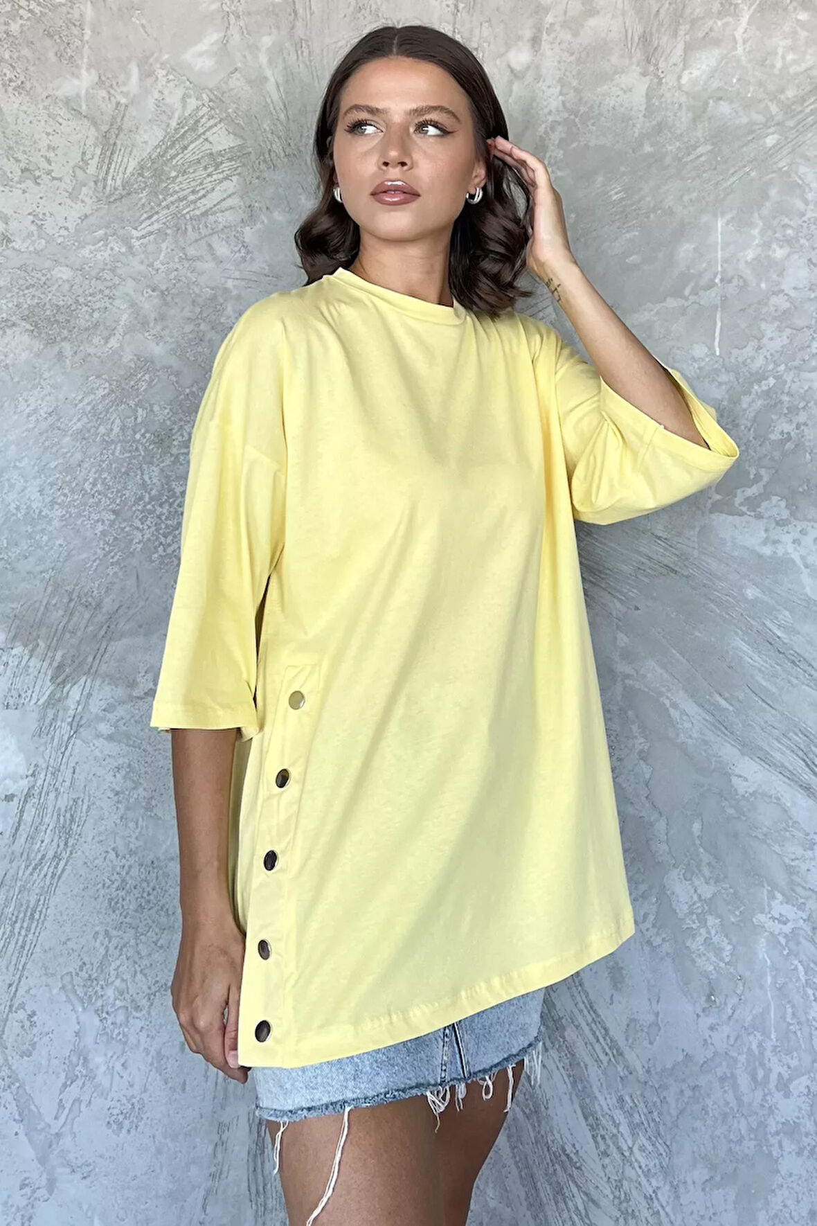 Yan Çıtçıtlı Oversize Tişört ( S-m-l-xl Uyumludur)