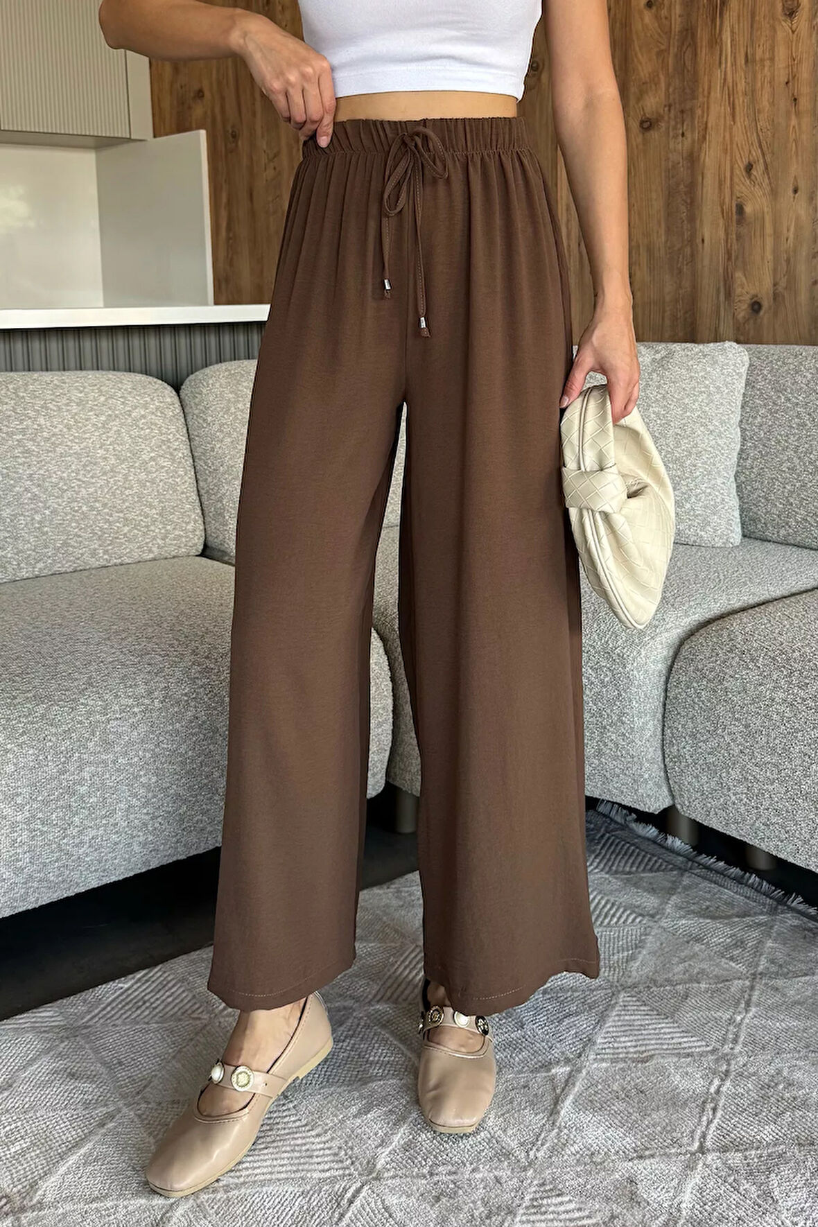 Kadın Bel Lastikli Bol Kesim Pantolon