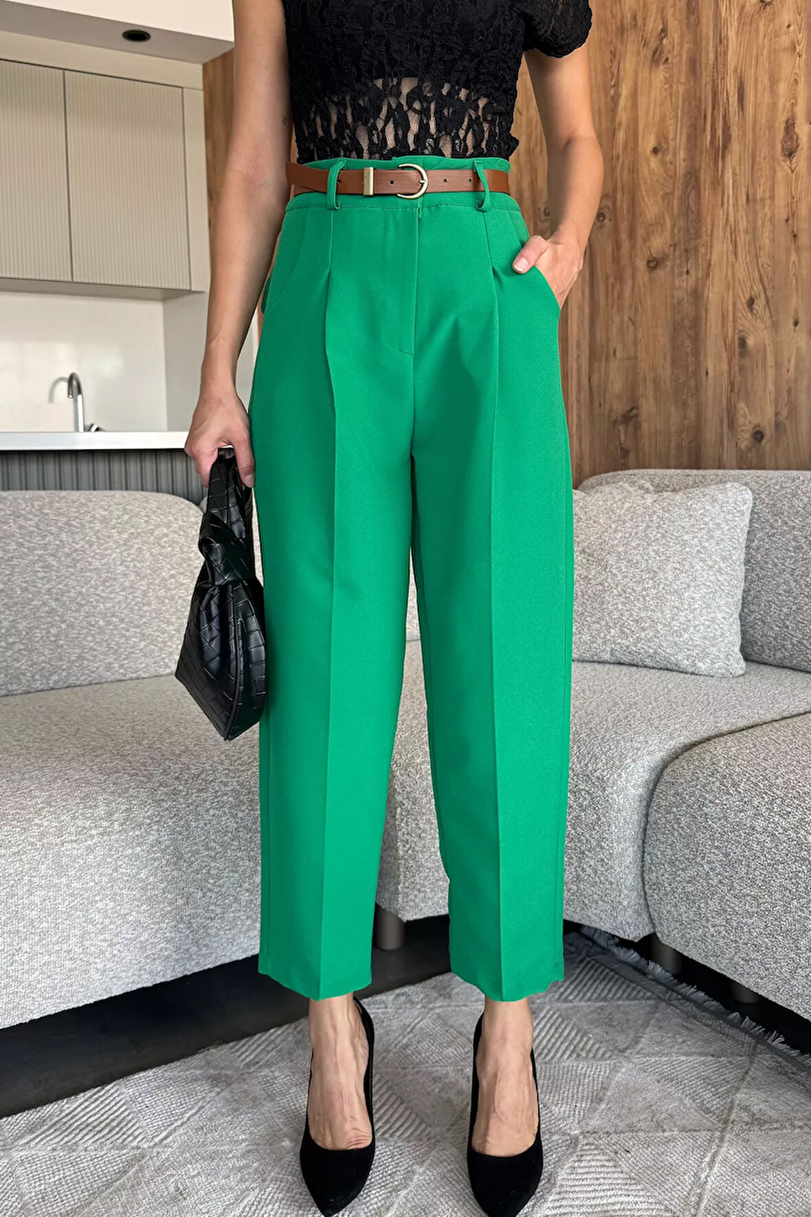 Kadın Kemer Aksesuarlı Yüksek Bel Havuç Pantolon