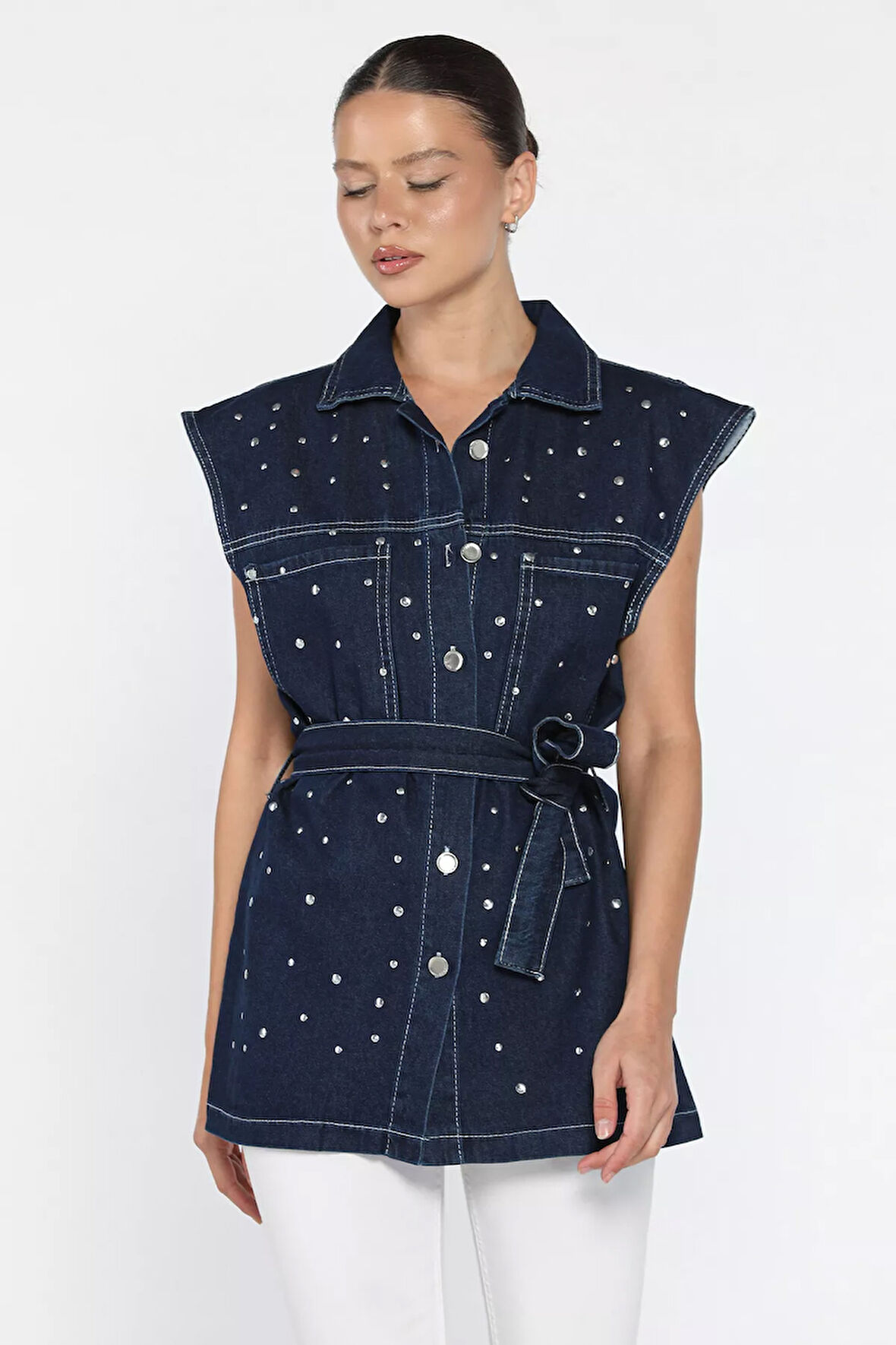 Kadın Zımba Detaylı Bel Kuşaklı Çift Cepli Jean Kot Yelek