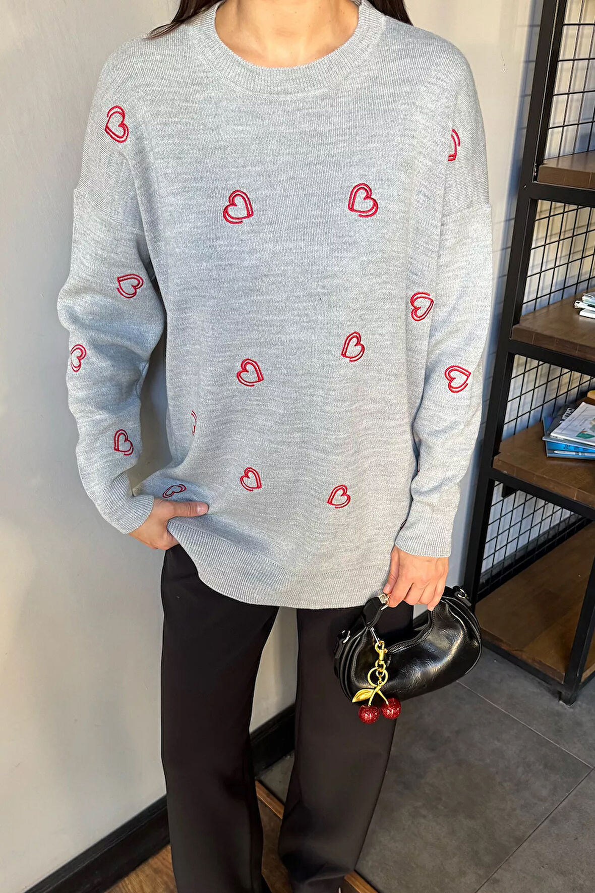 Kalp Nakışlı Kadın Triko Kazak