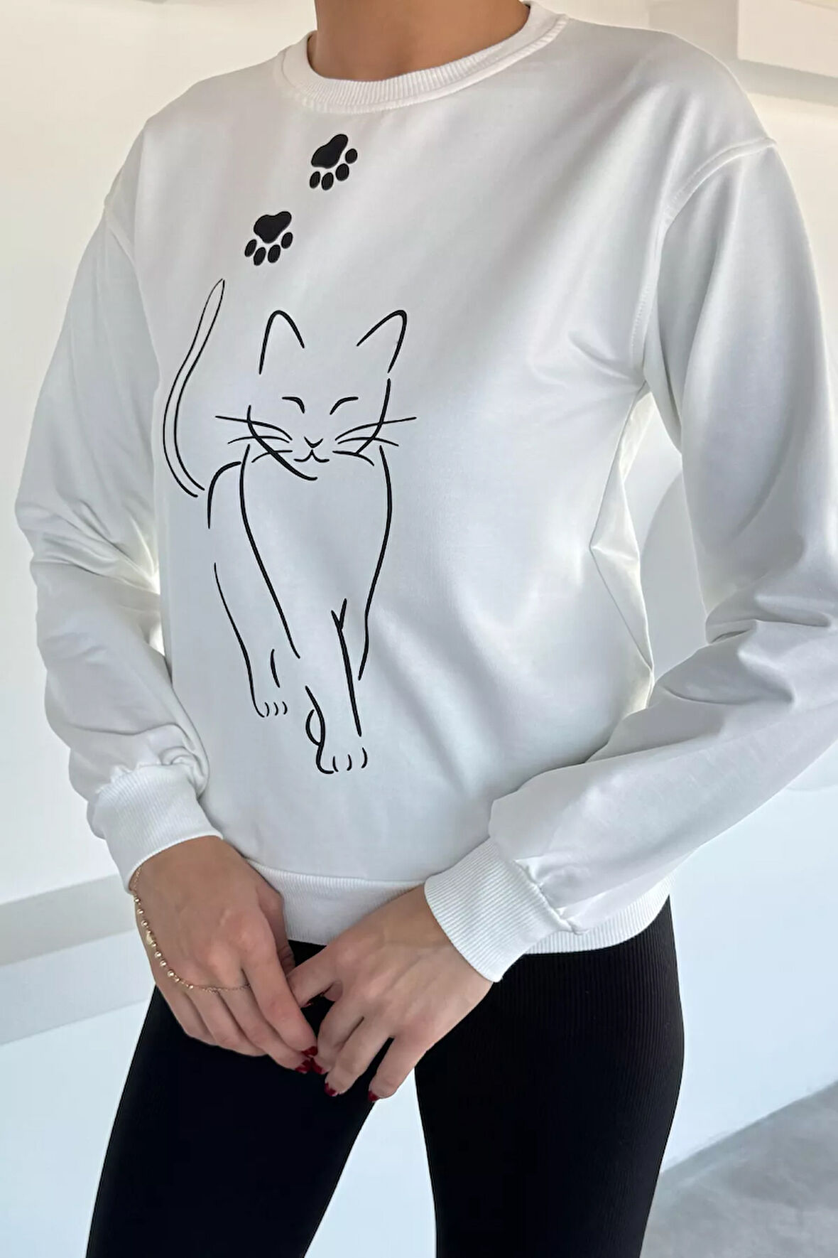 Kadın Bisiklet Yaka Ön Baskılı Sweatshirt