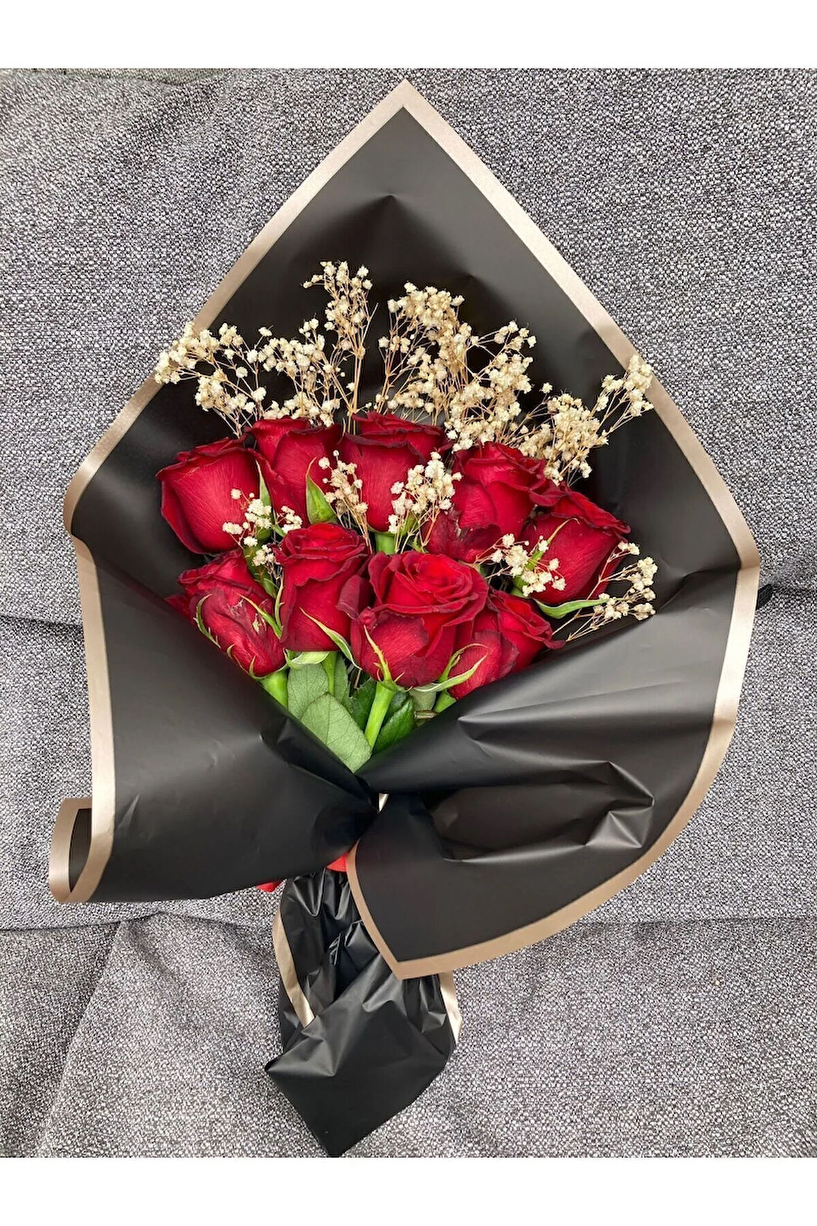 Kirmizi Gül ,buket Çiçek 9lu Cipsolu