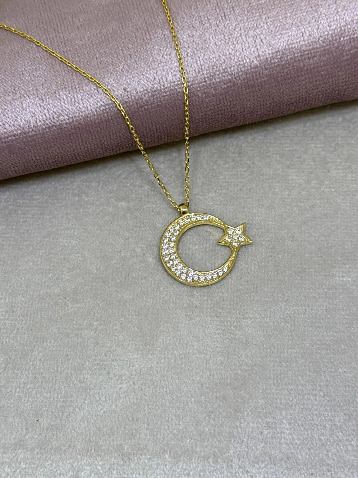 925 Ayar Gümüş Zirkon Taşlı Ay-Yıldız Kolye (Altın Renk)
