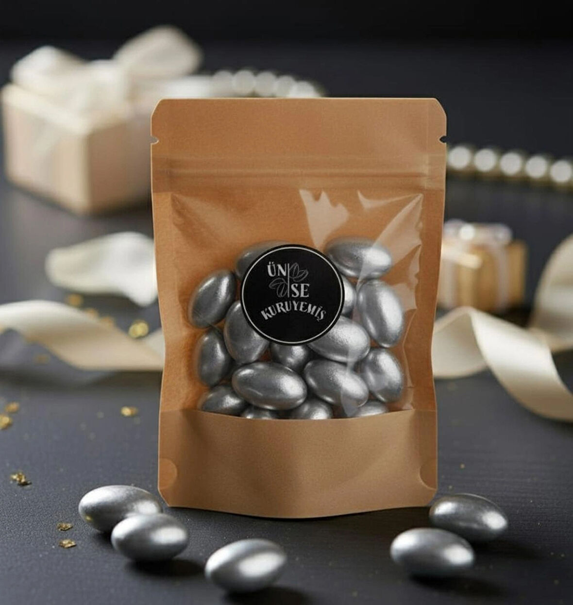 Gümüş Çikolatalı Badem Şekeri (200 GR)