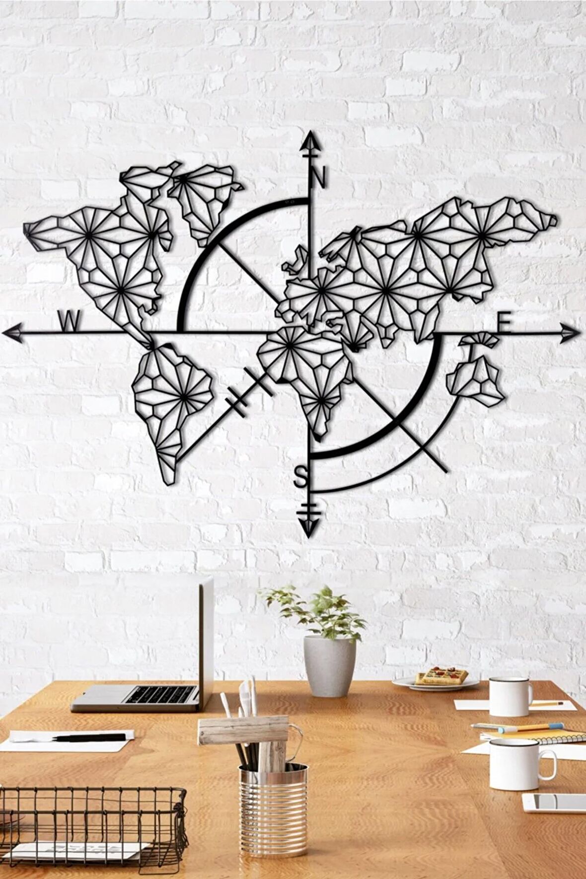 Pusulalı Dünya Haritası Ev&ofis Metal Duvar Tablosu- 90x130 Cm