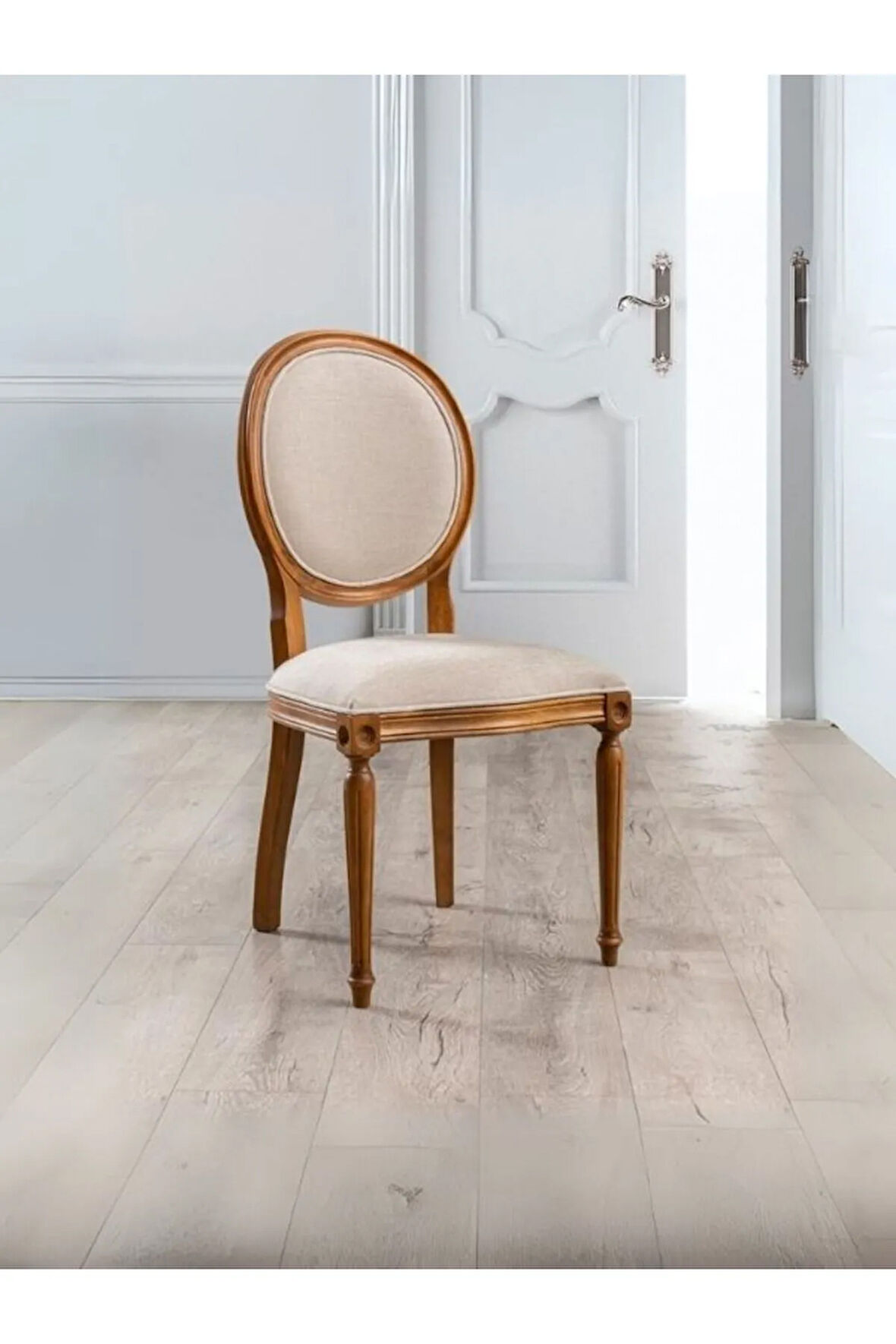 Madalyon Ahşap Sandalye