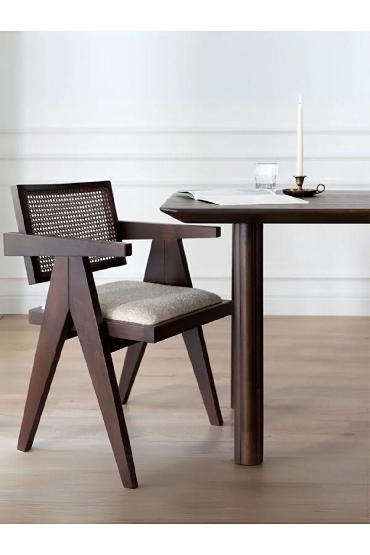 Luna Hazeranlı Ceviz Ahşap Sandalye