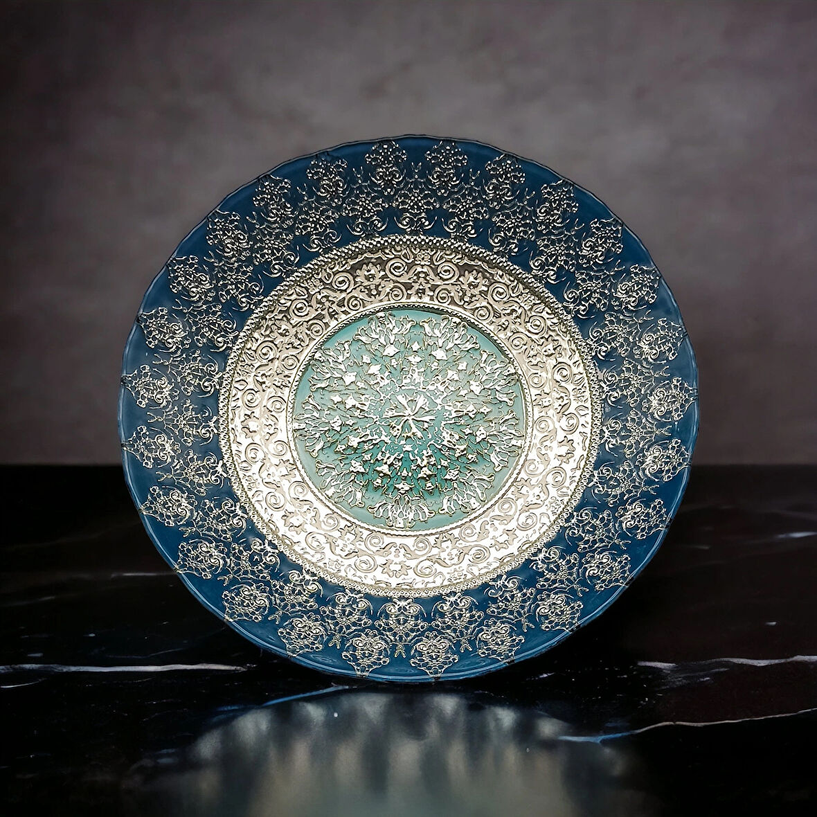 Glaze Mud Mavi ve Gümüş Detaylı Cam Dekoratif Tabak - 30 cm