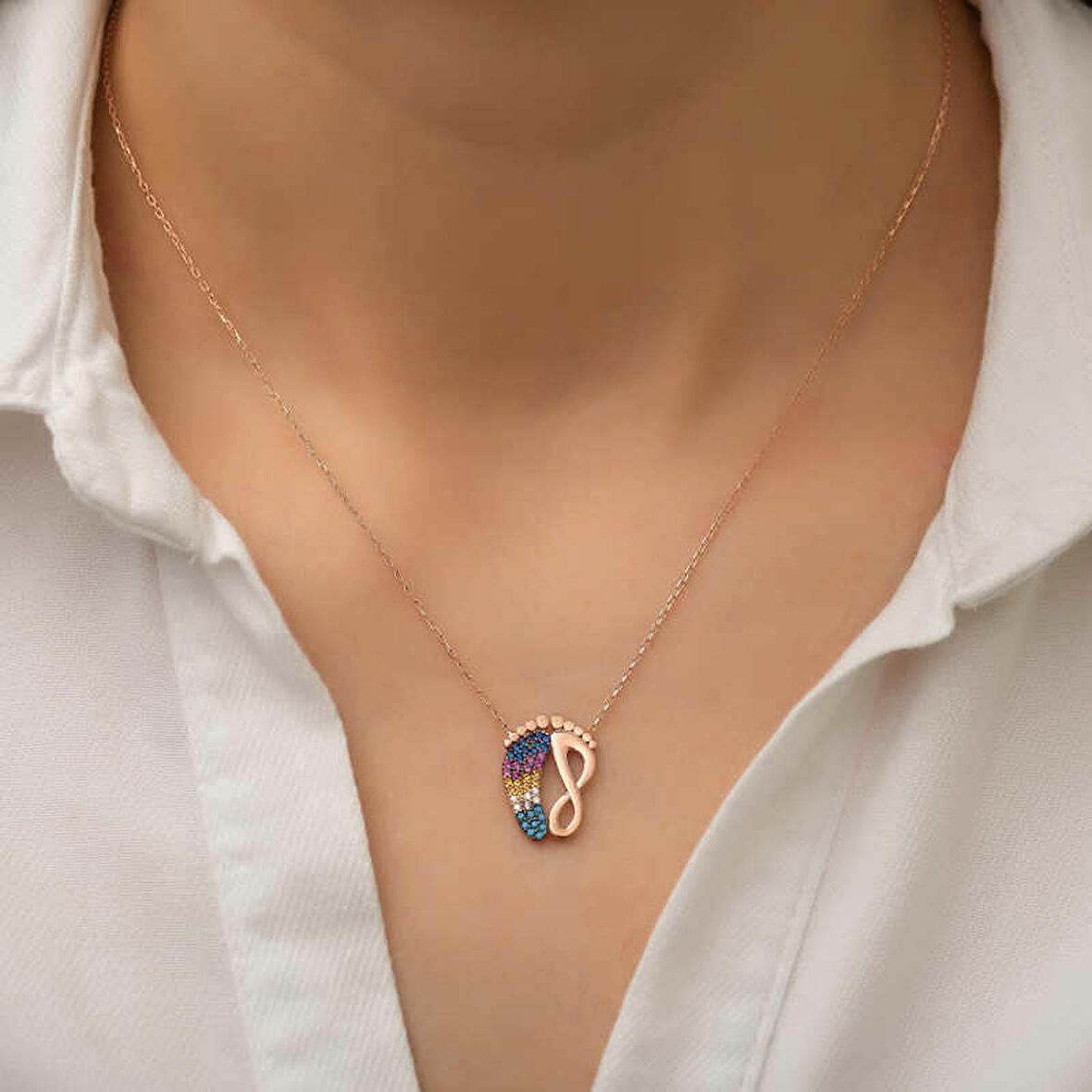 Gümüş Rose Ayak İzi Bayan Kolye