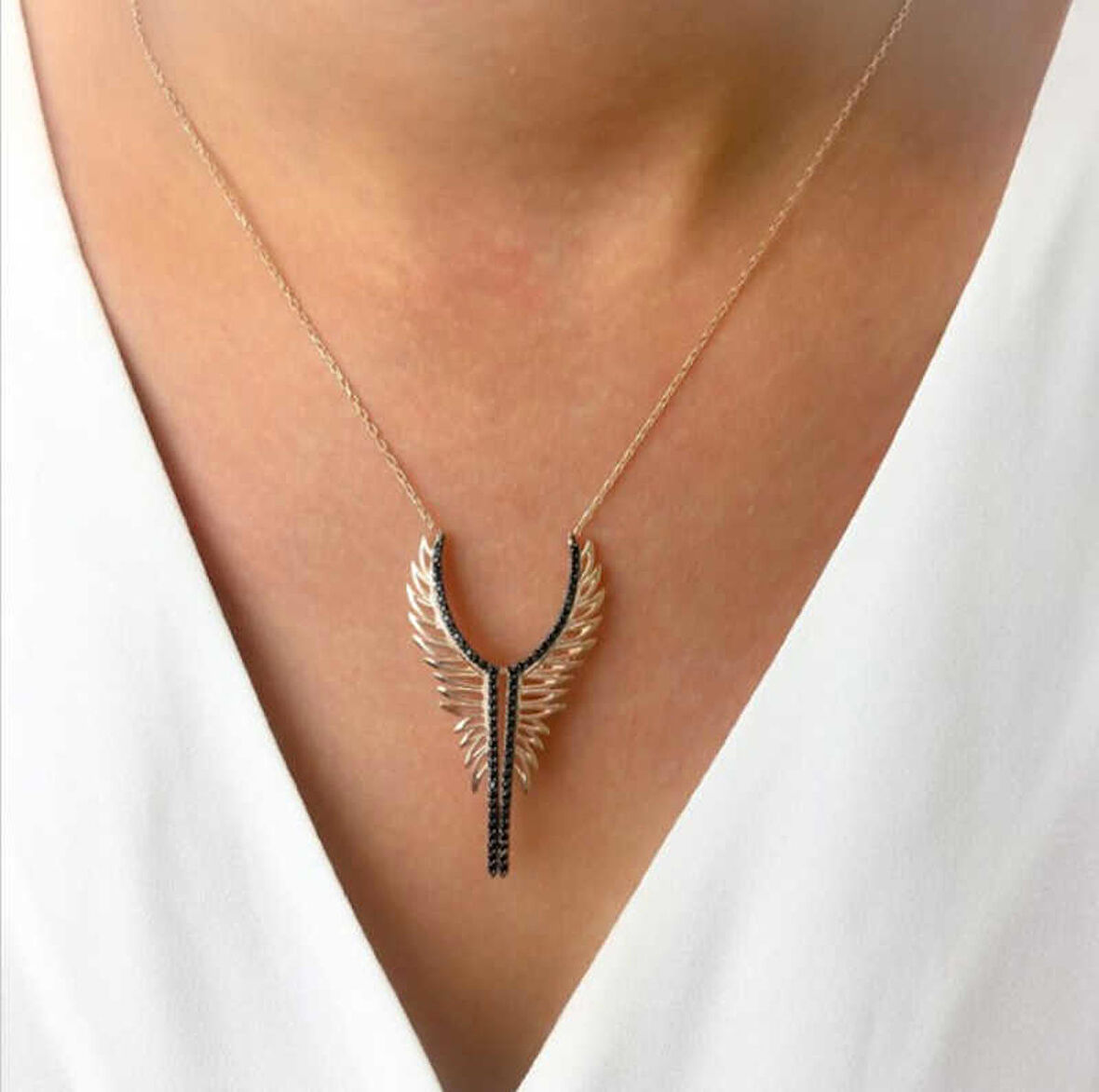 Gümüş Melek Kanadı Kadın Kolye