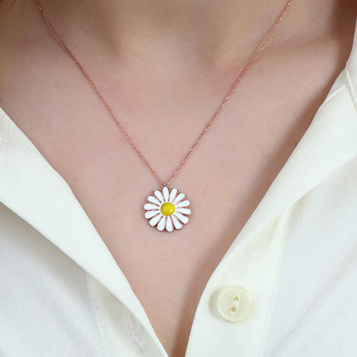 Gümüş Papatya Kadın Kolye