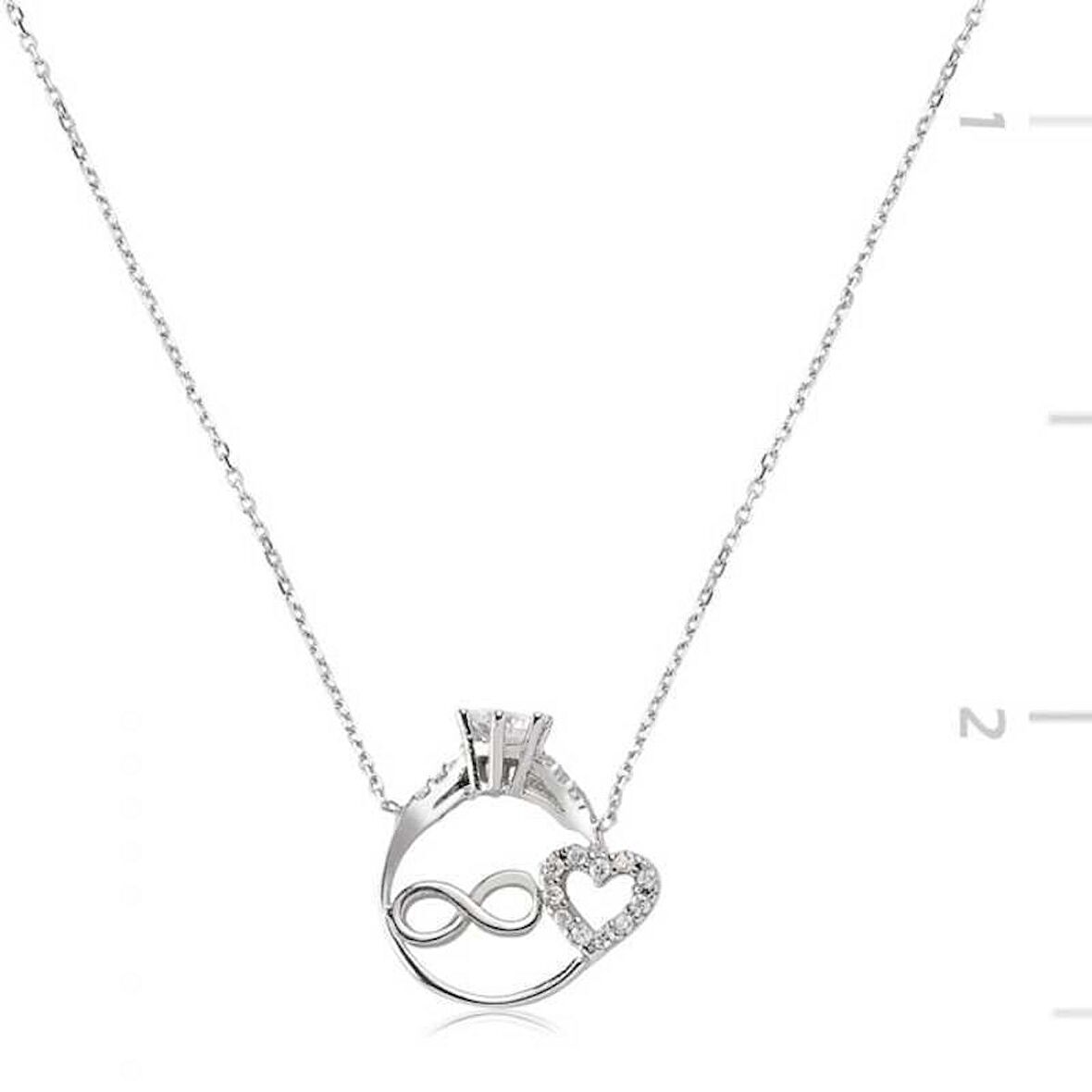 Gümüş Sonsuzluk Kalpli Tek Taş Kadın Kolye