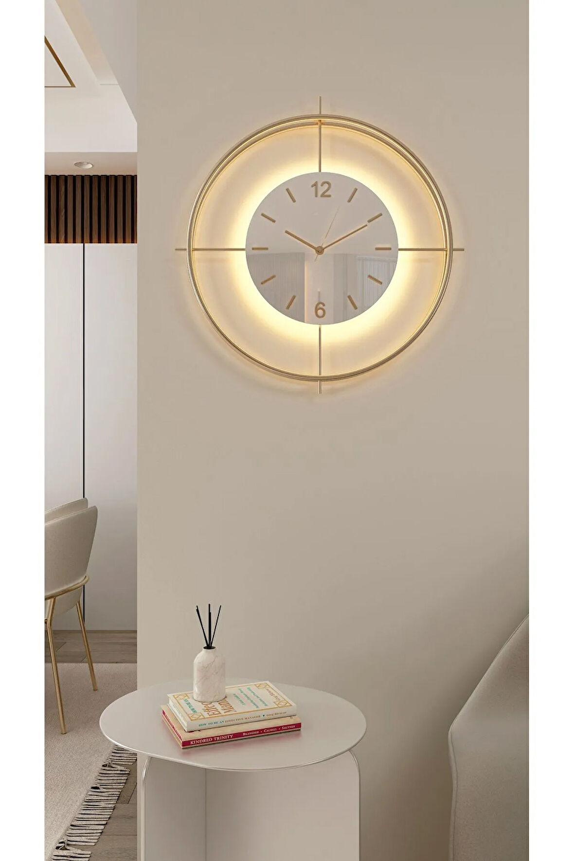 Çiftçember - Gold-beyaz Göbek - Büyük Boy (55X55CM) (PİLLİ LED SİSTEMİ) - Metal Duvar Saati