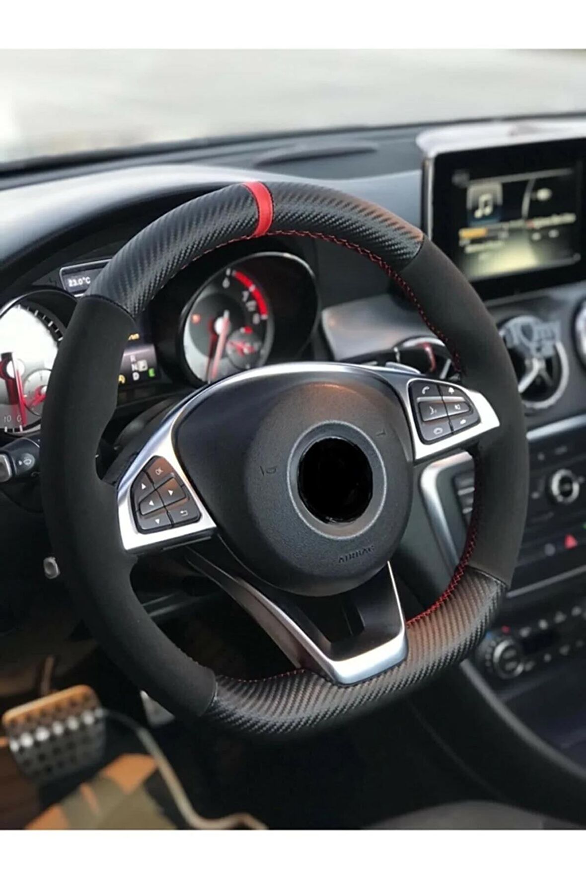 Vw Golf Uyumlu Alkantara Karbon Kırmızı Yüzüklü Direksiyon Kılıf