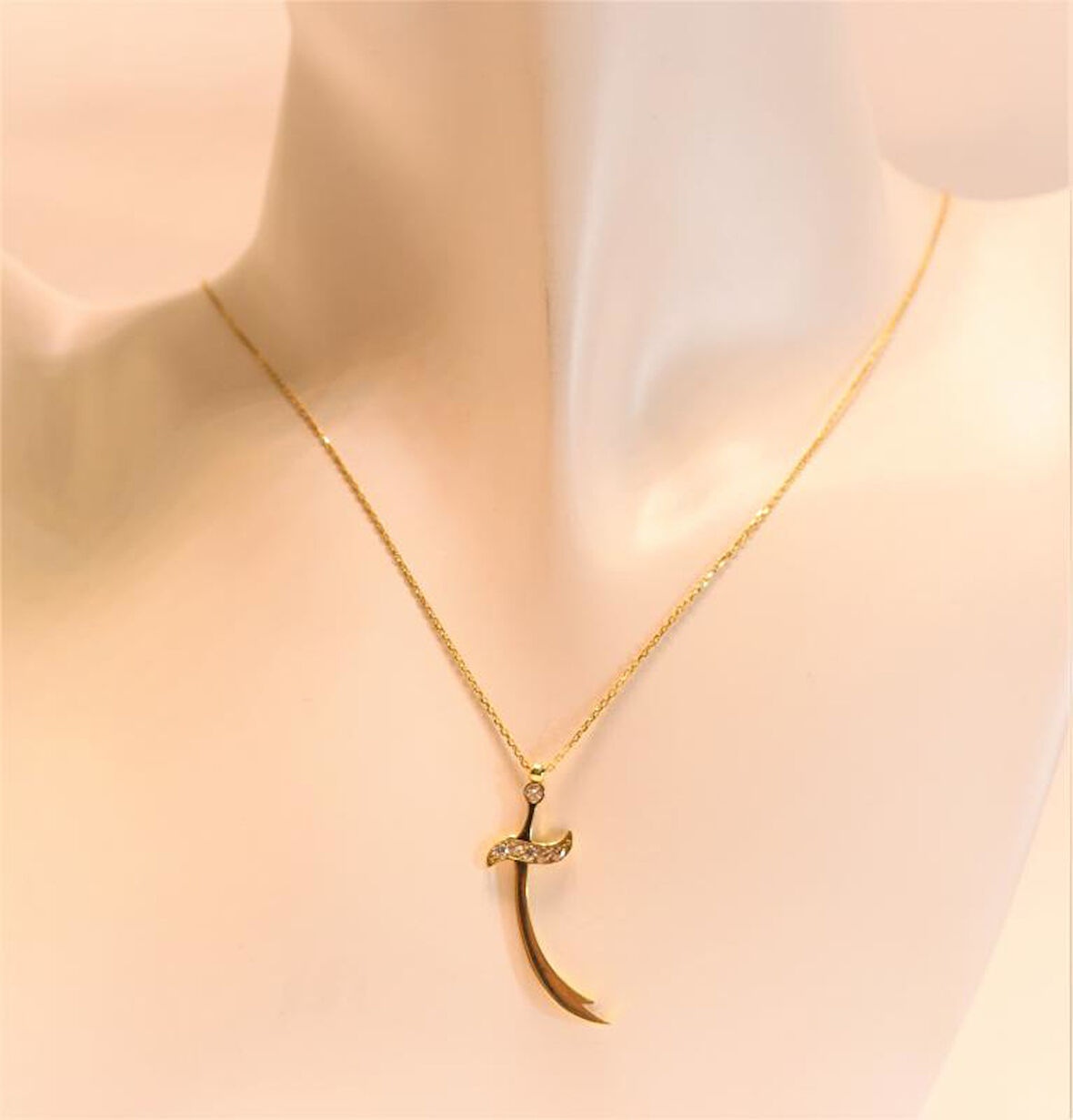 Altın Zülfikar Kılıç Kolye