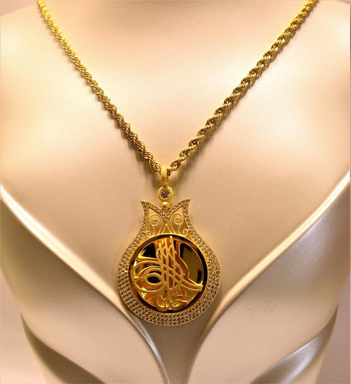 Altın Lale Tuğralı Kolye  Ucu ve Halat Zincir 3763