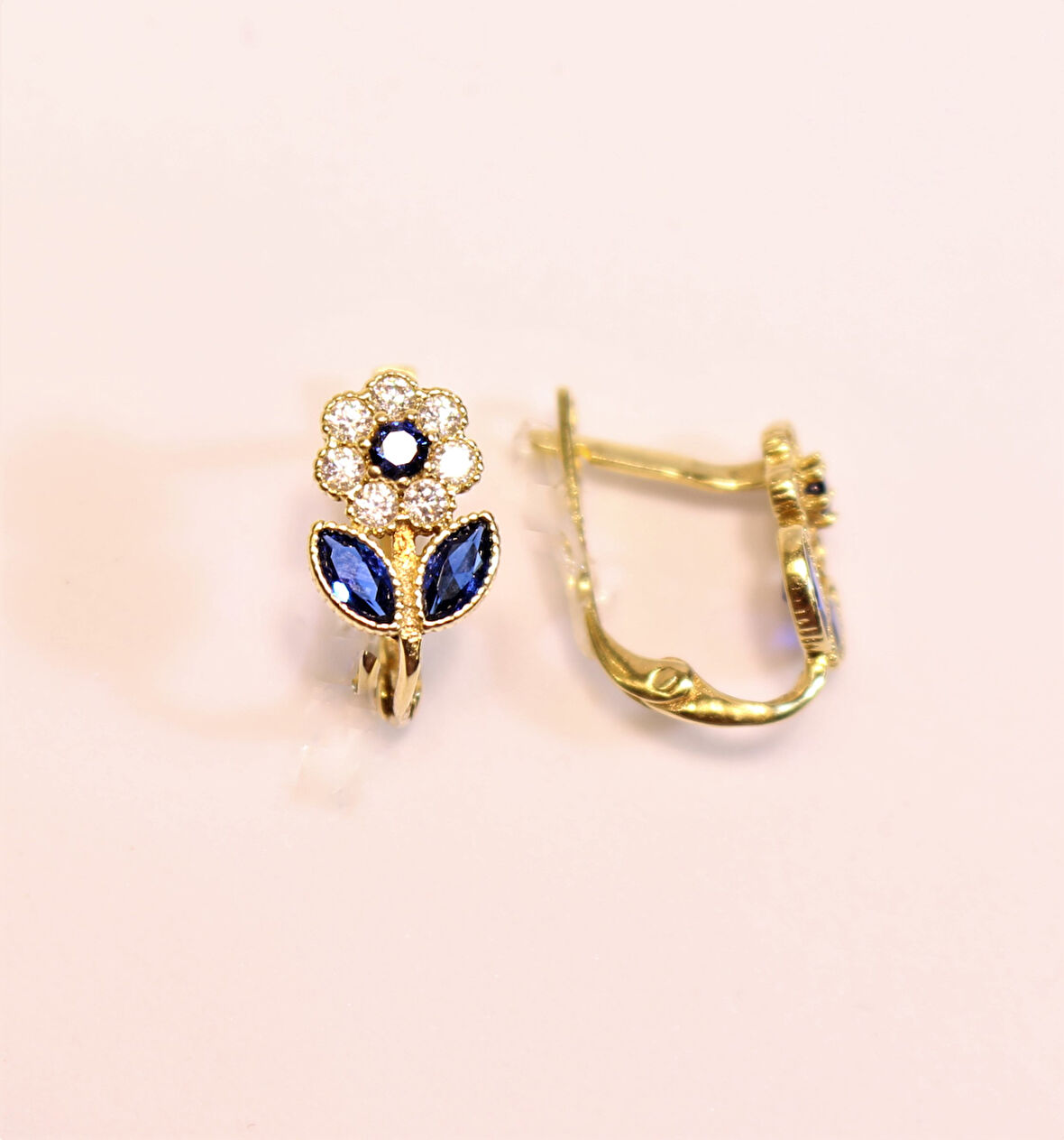 Altın Papatya Bebek-Çocuk Küpesi