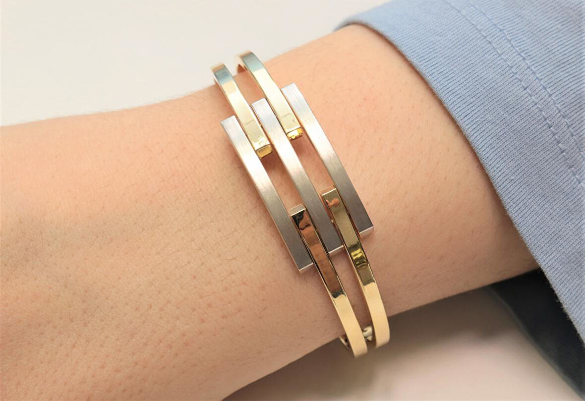 Altın Kaburga Kelepçe Bilezik