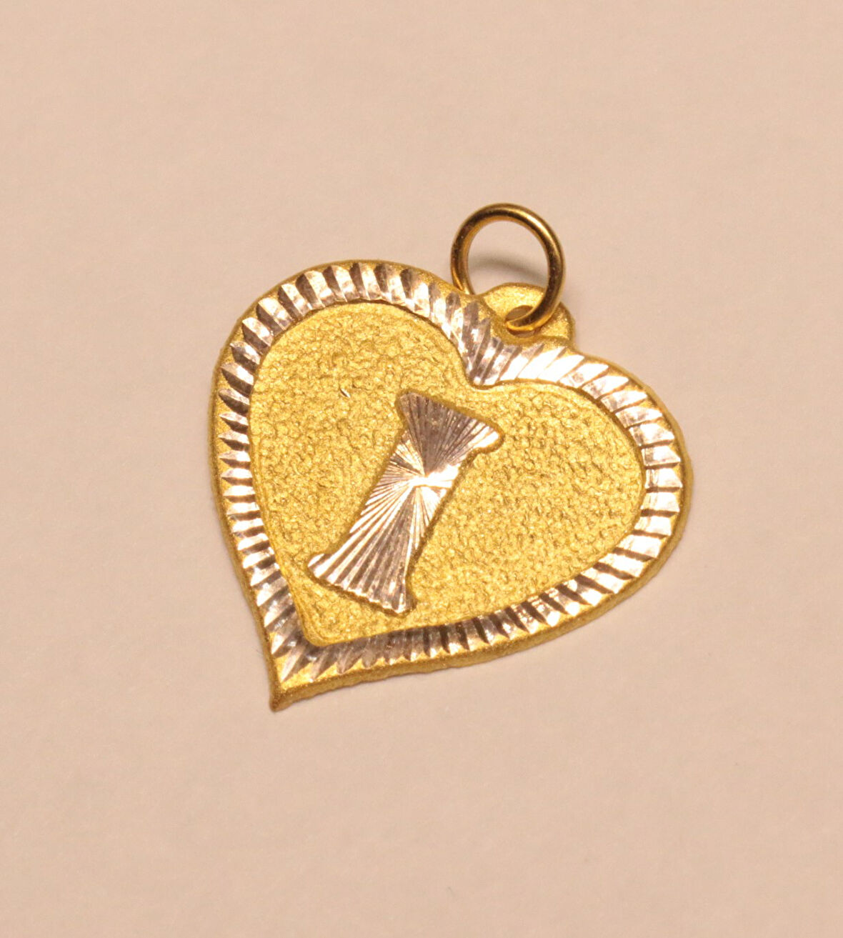  Altın Kalpli I Harfi 