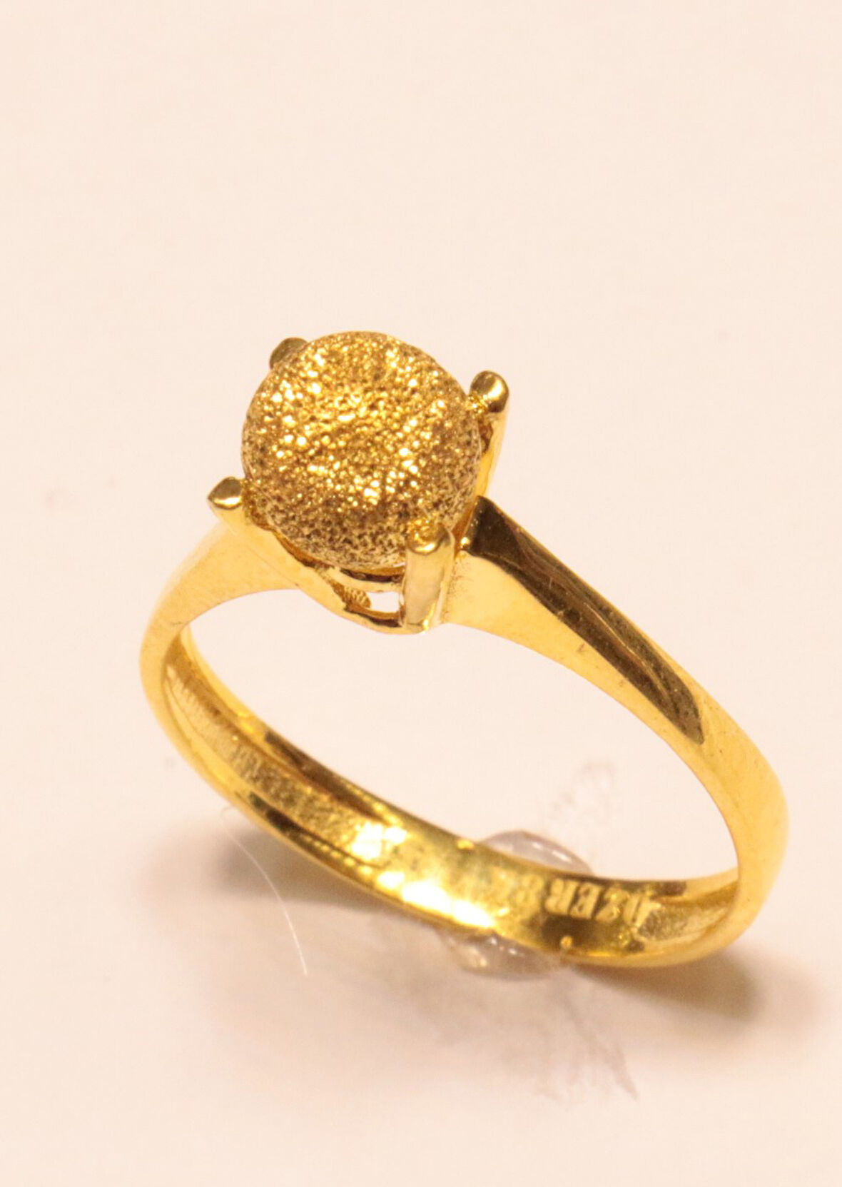 Altın Tek Top Yüzük