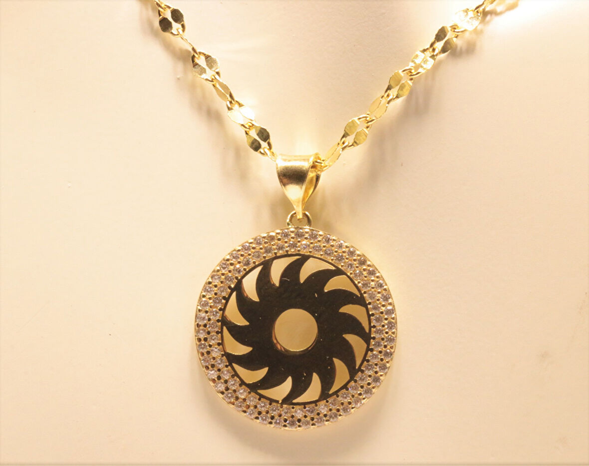 Altın  Kadın Güneş Kolye Ucu