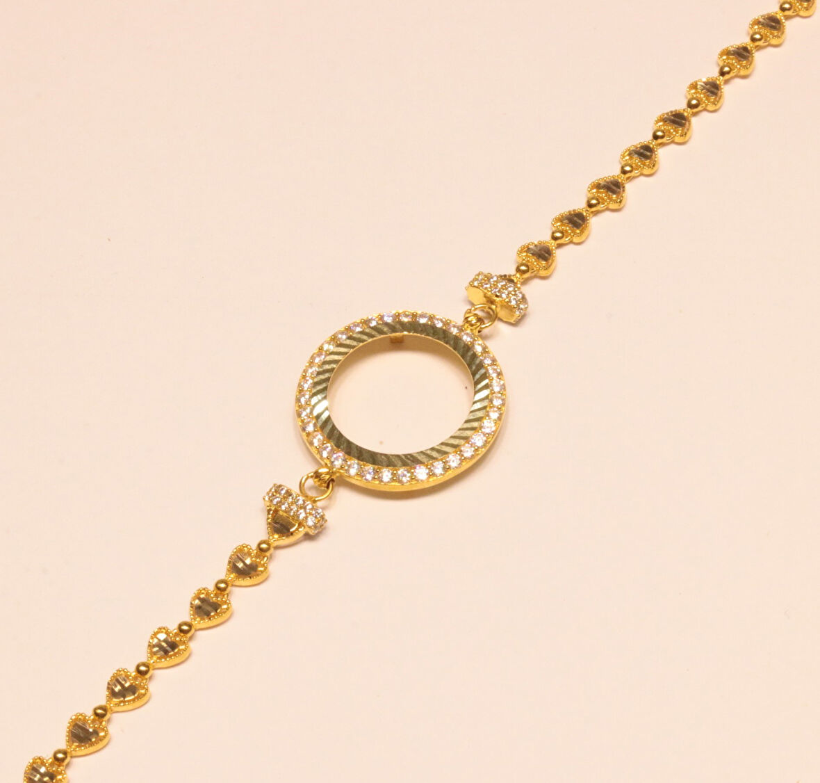 Çeyrek Altın İçin Çerçeve Bileklik