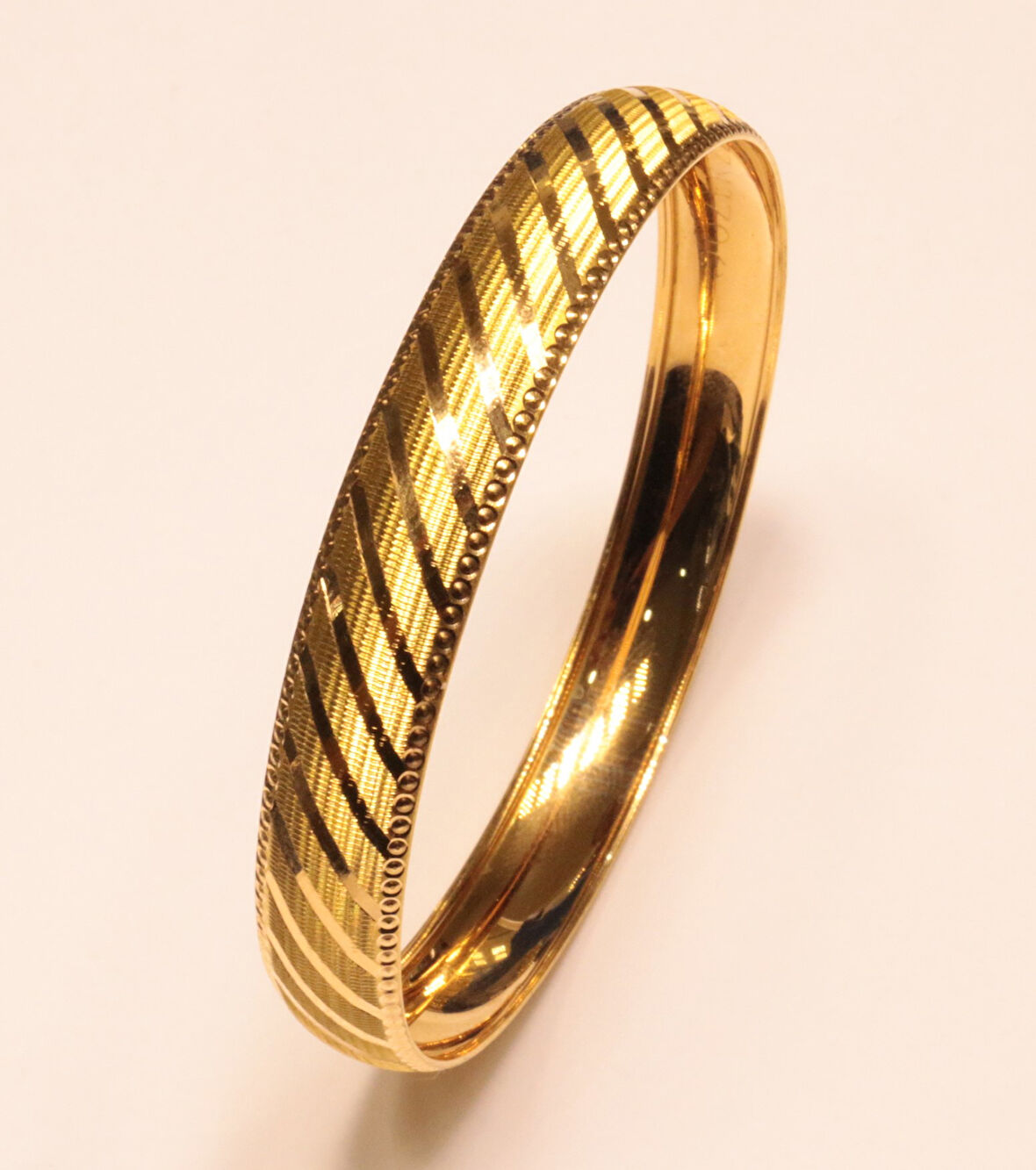 22 Ayar Altın Meltem Model Bilezik 12001