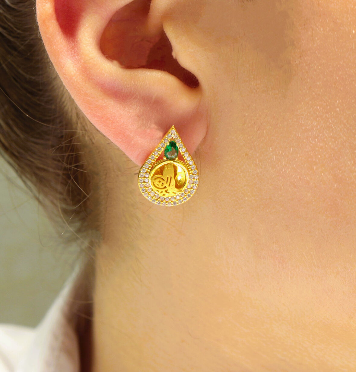 Altın Tuğra Model Küpe 35153