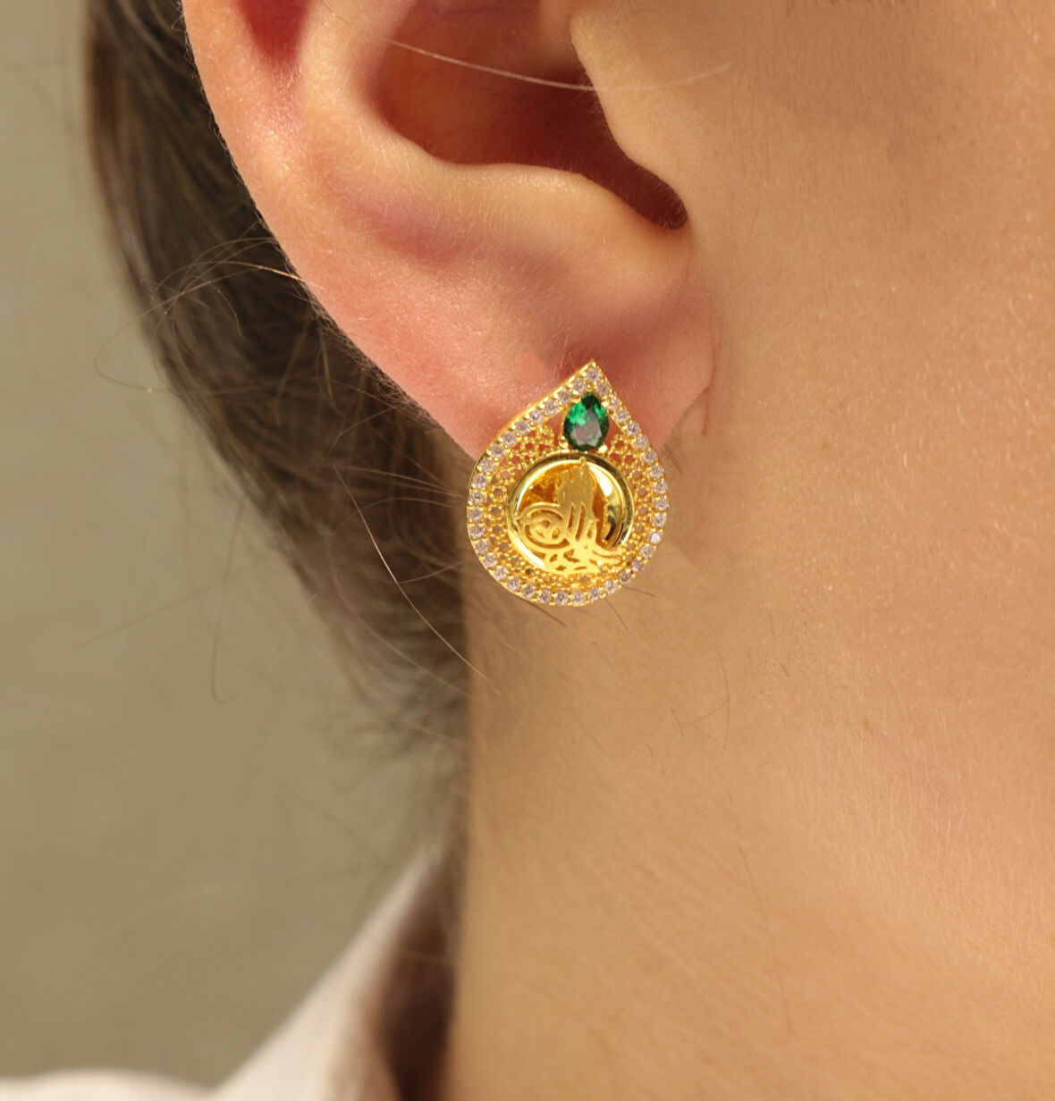 Altın Tuğra Model Küpe