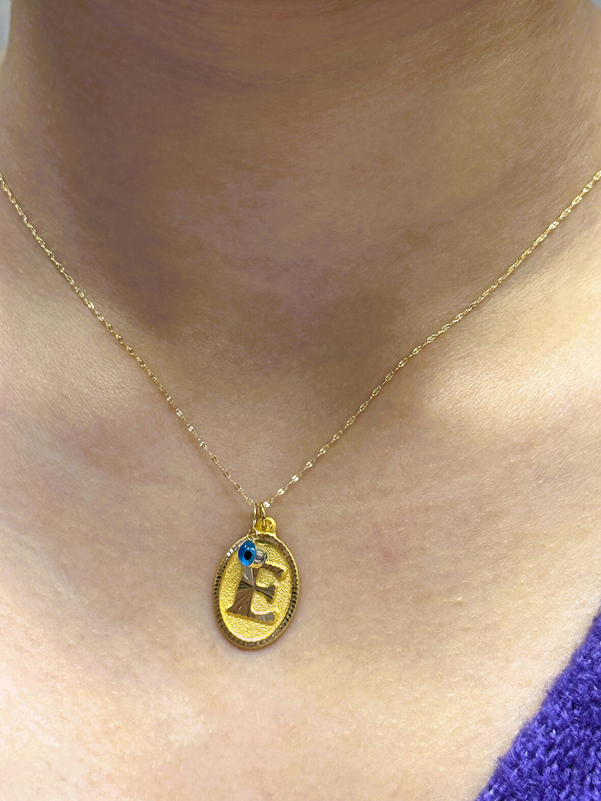 Altın Nostaljik E Harfli Aynalı Zincir