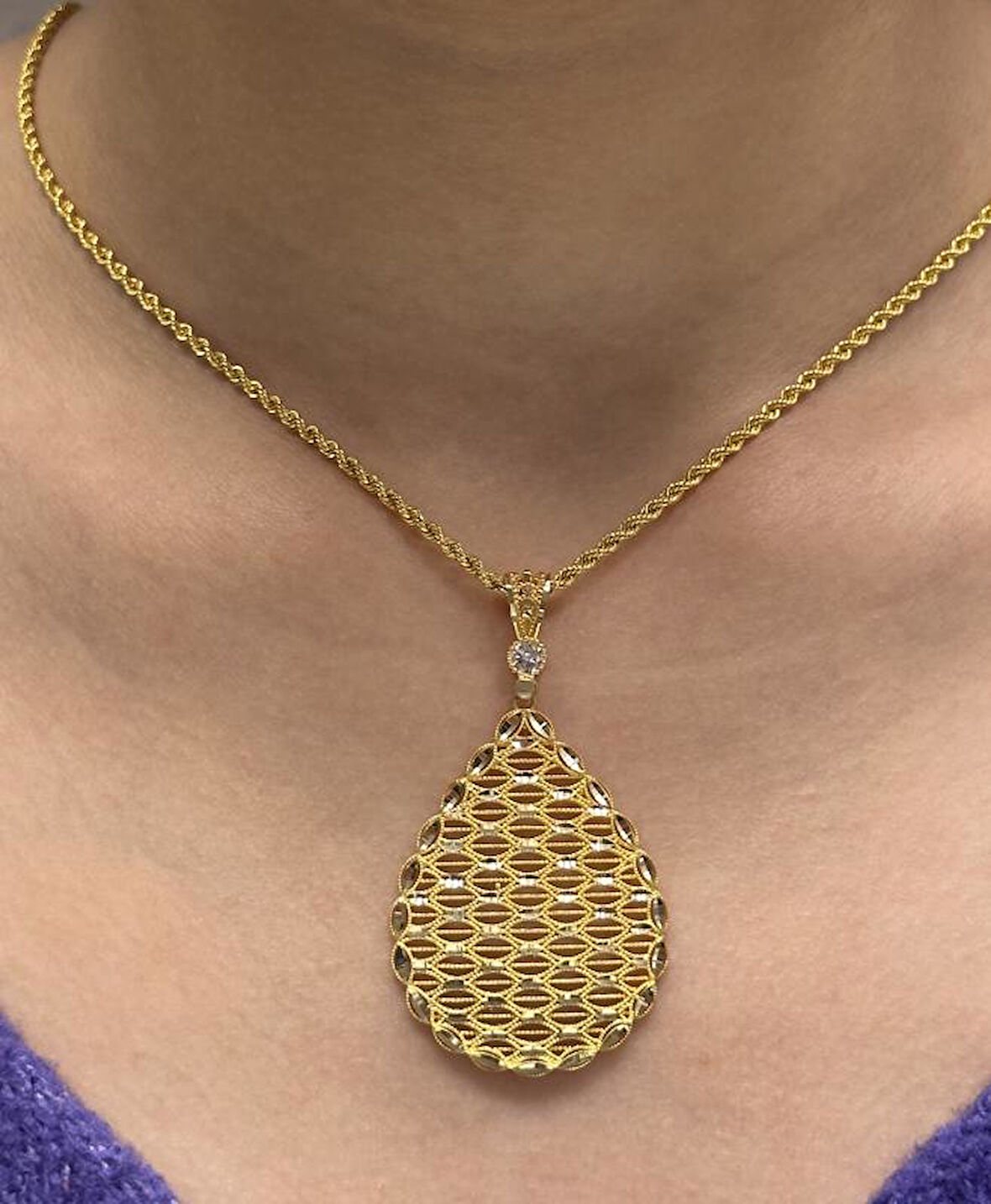  Altın Damla Model Kolye Uçlu Halat Zincir 37007