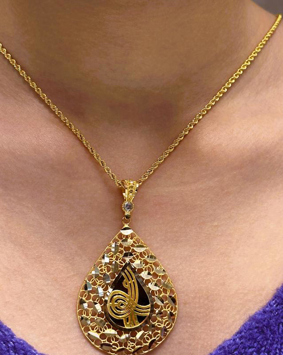  Altın Tuğra Kolye Uçlu Halat Zincir 37003