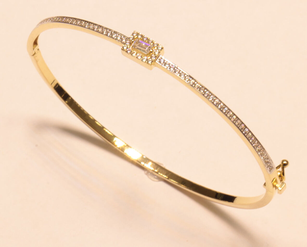 Altın Baget Taşlı Kelepçe Bilezik