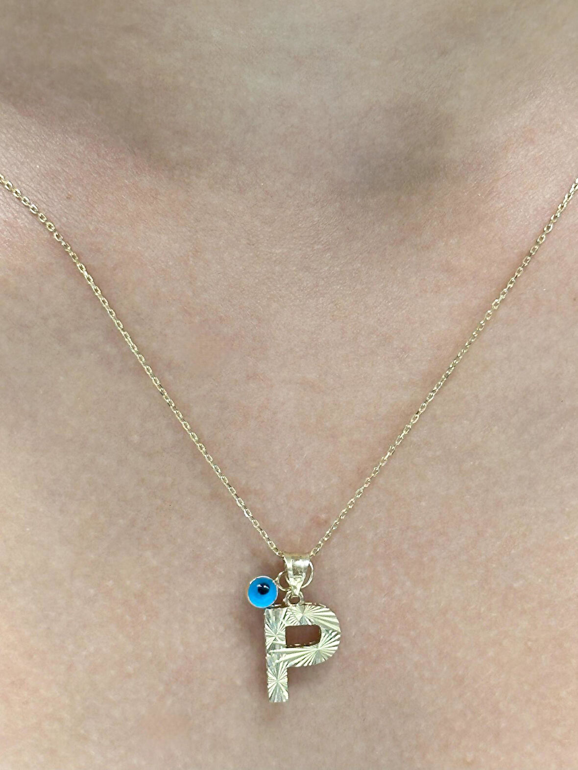  14 Ayar Altın Nazar Boncuklu P Harfli Zincir