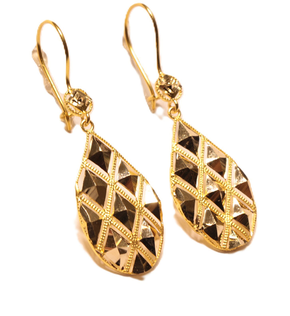  14 Ayar Altın Sallantılı Baklava Model Küpe