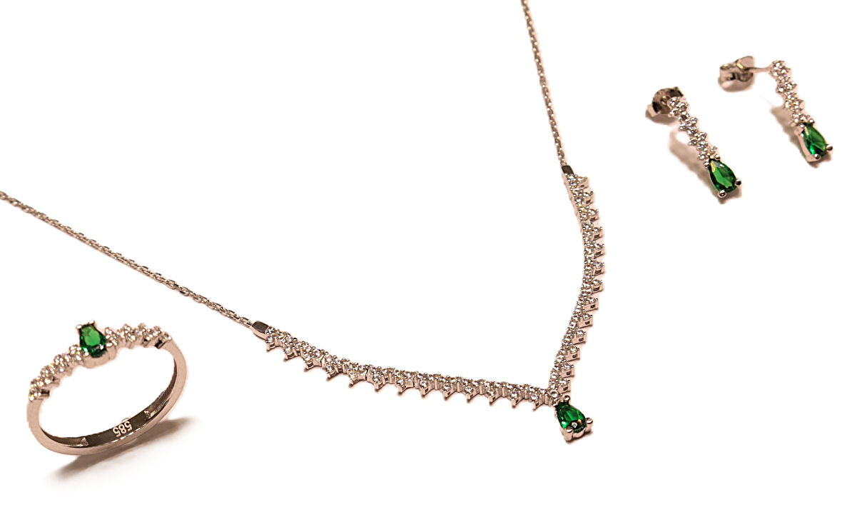  14 Ayar Altın Yeşil Taşlı Damla Model Su Yolu Düğün-Nişan Seti