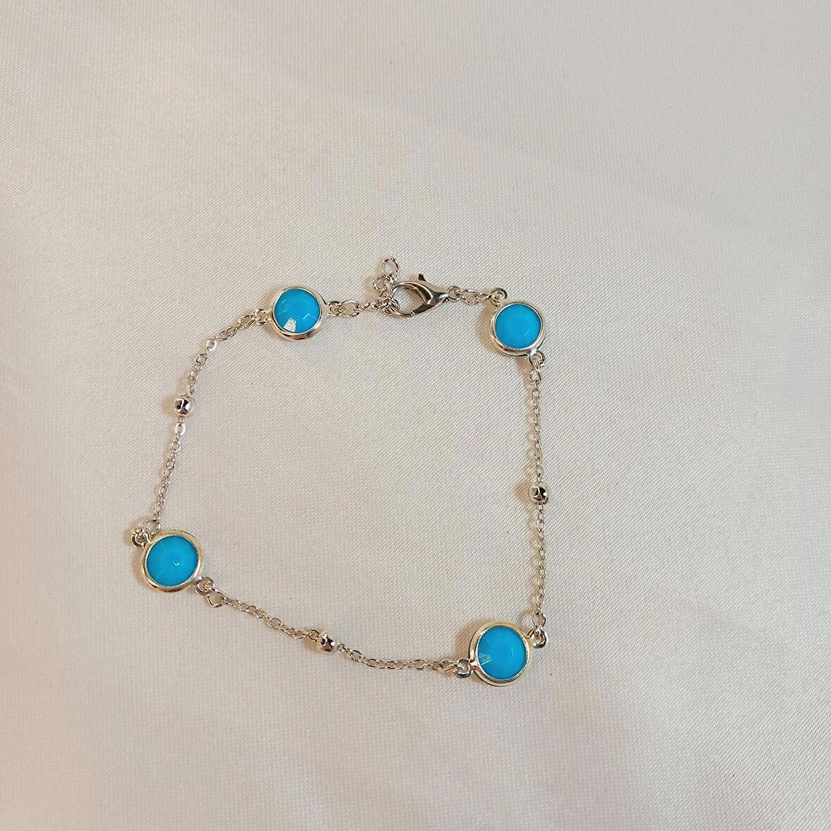 Crystal Atelier Gümüş Sıra Taşlı Bileklik, Gümüş Renkli Sıra Taşlı Bileklik, Gümüş Rodyumlu Taşlı Sıra Taşlı Bileklik, Sıra Taşlı Tasarım Gümüş Kaplama Bileklik, Sıra Taşlı Bileklik, Sıra Taşlı Tasarım Bileklik