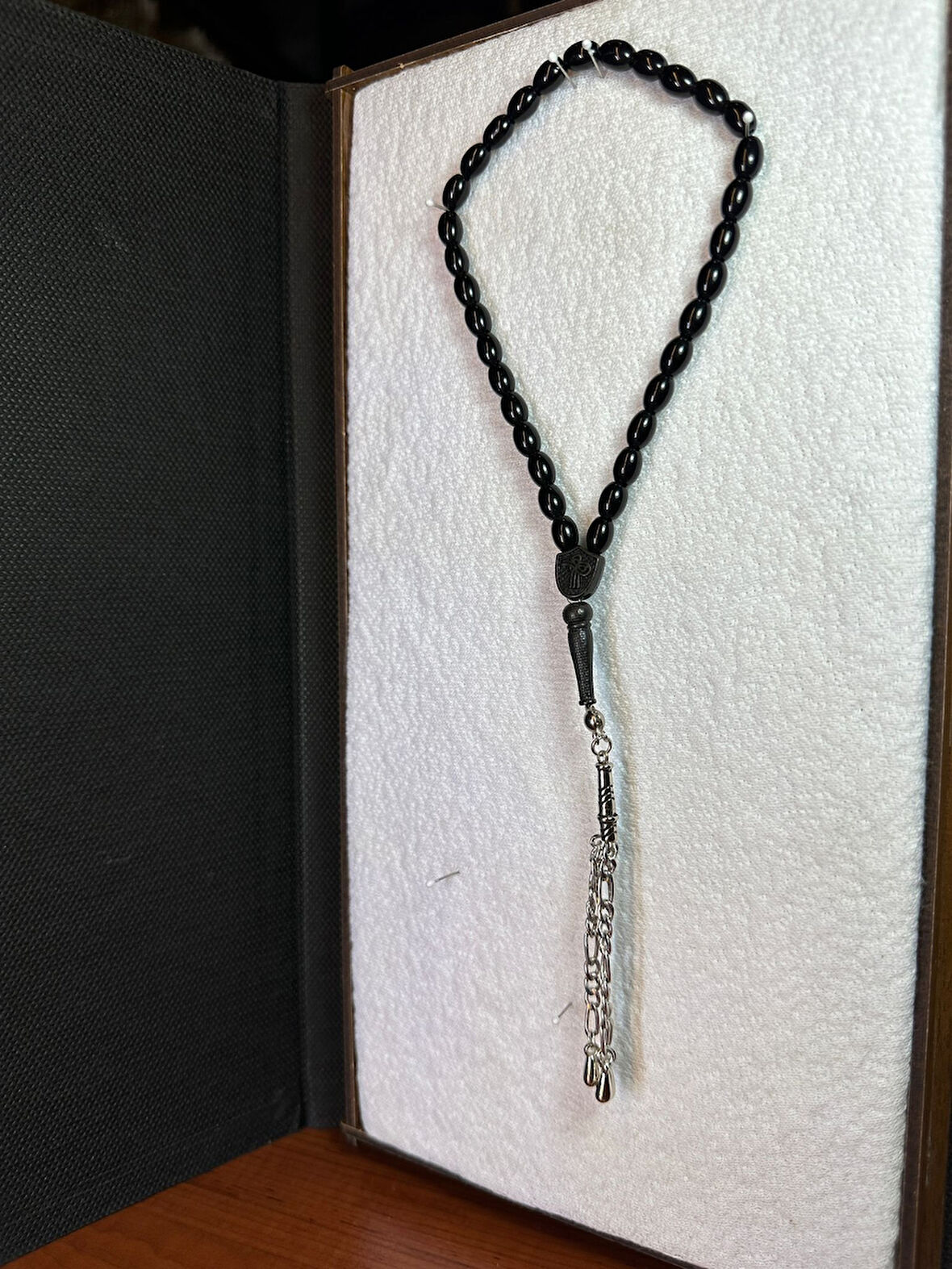 SEVGİLİYE ÖZEL HEDİYE SIKMA ÇUBUK KEHRİBAR TESBİH GRİ RENKLİ KÜRE KESİM 14MM H-1282.