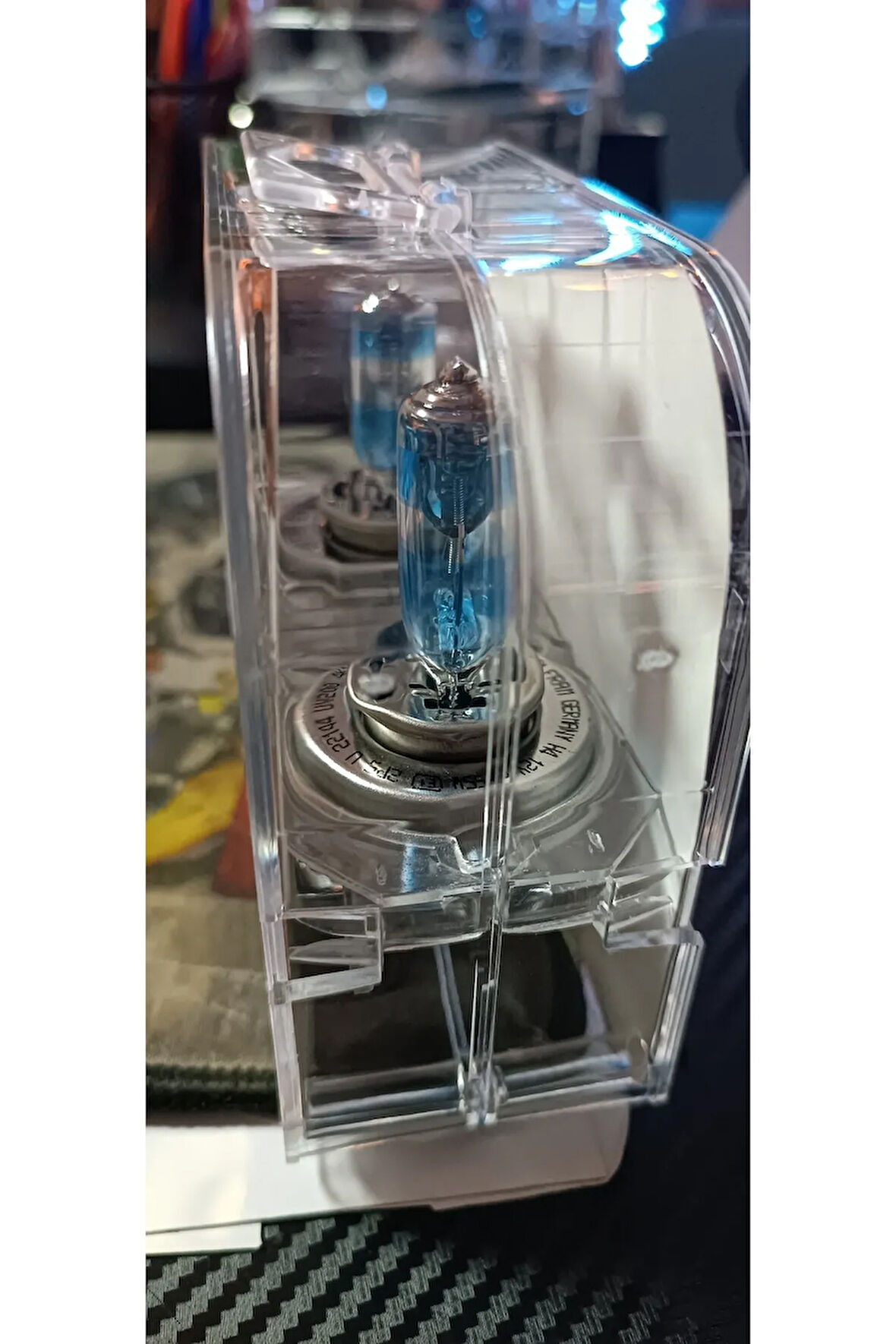 H4 Ampul PERFORMANS AMPULÜ Ultra Vision +%200 Fazla +%20 Beyaz Işık 12V 60/55W