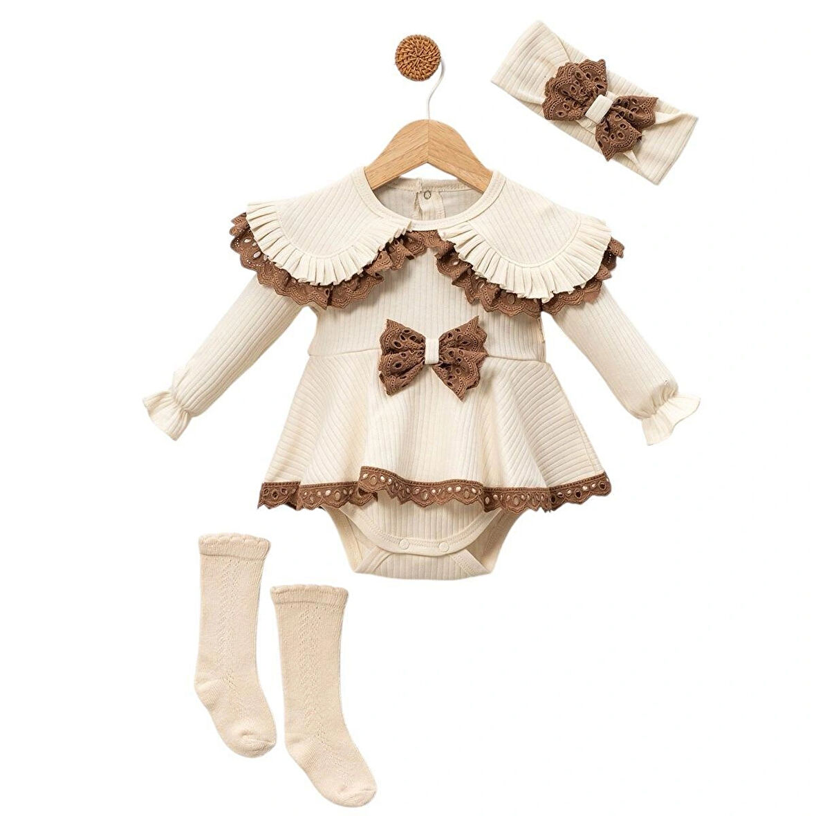 Fisto Yakalı Krem Kız Bebek Takım Seti