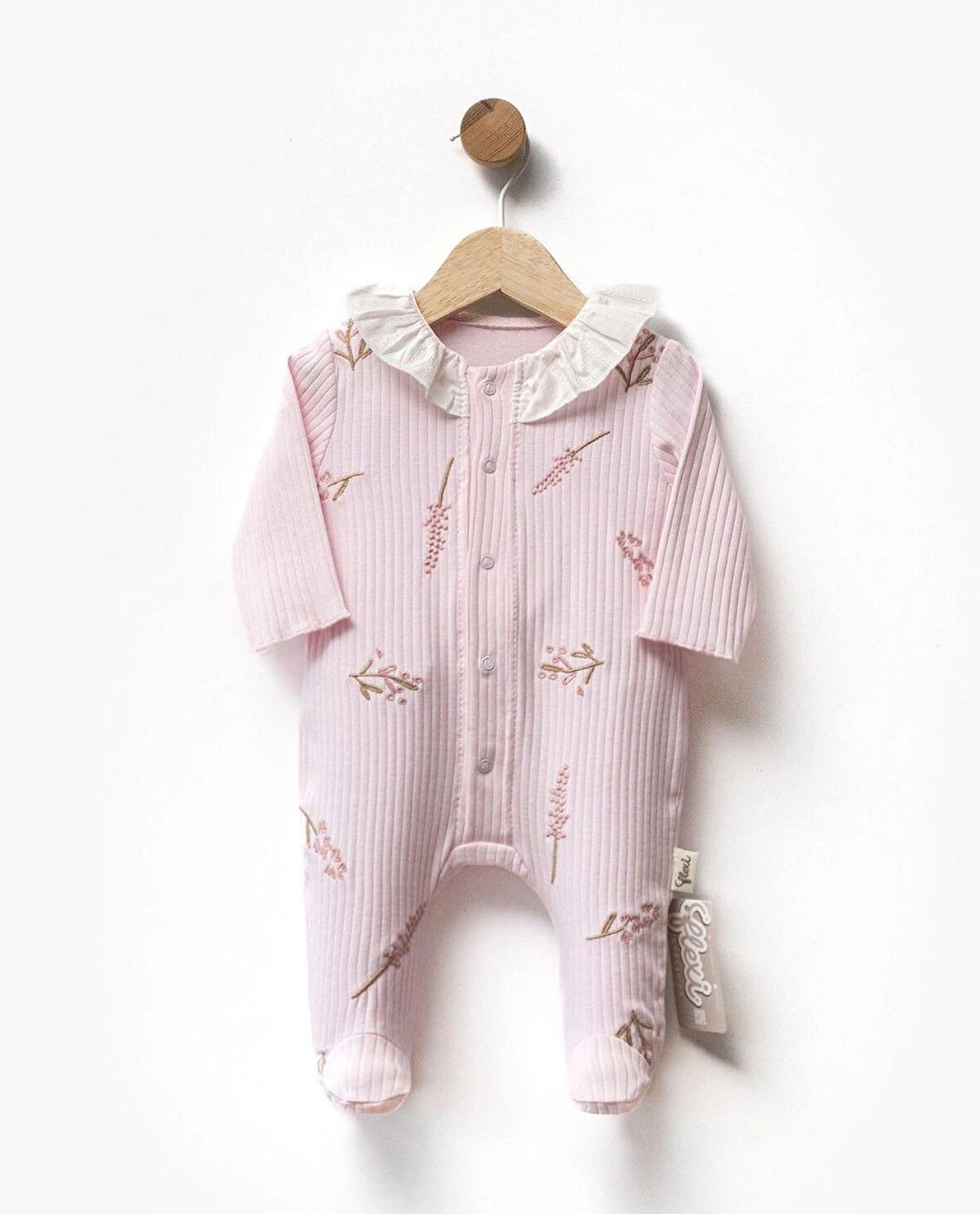 Çiçek Nakışlı Patikli Önden Çıtcıtlı Kız Bebek Tulumu