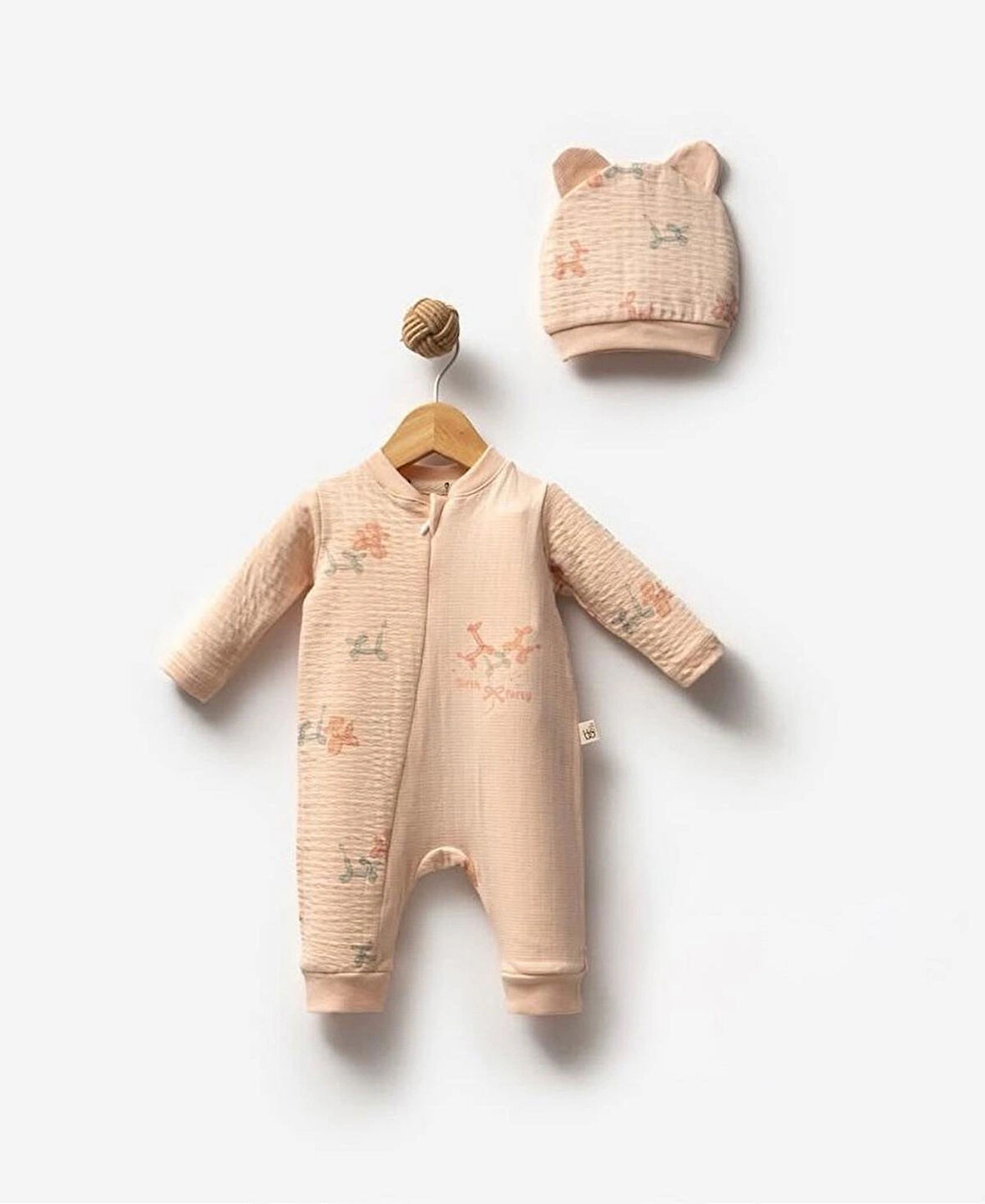 Yandan Fermuarlı Şapkalı Kız Bebek Tulum Seti