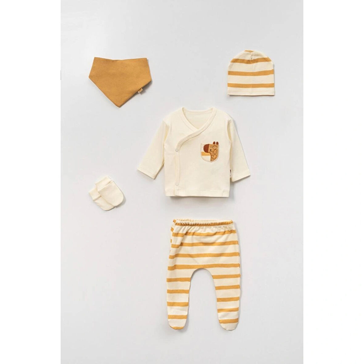 Zebra Cep Nakışlı Erkek Bebek 5'li Hastane Çıkışı Seti